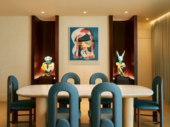 Premier Penthouse