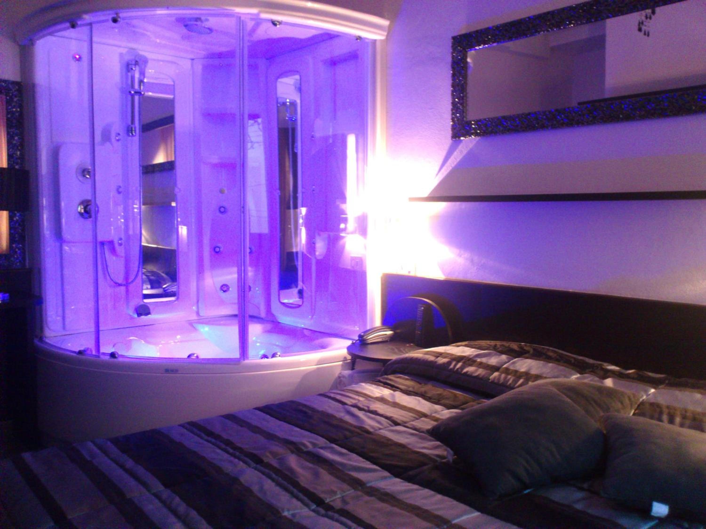 Double Room with Spa Bath