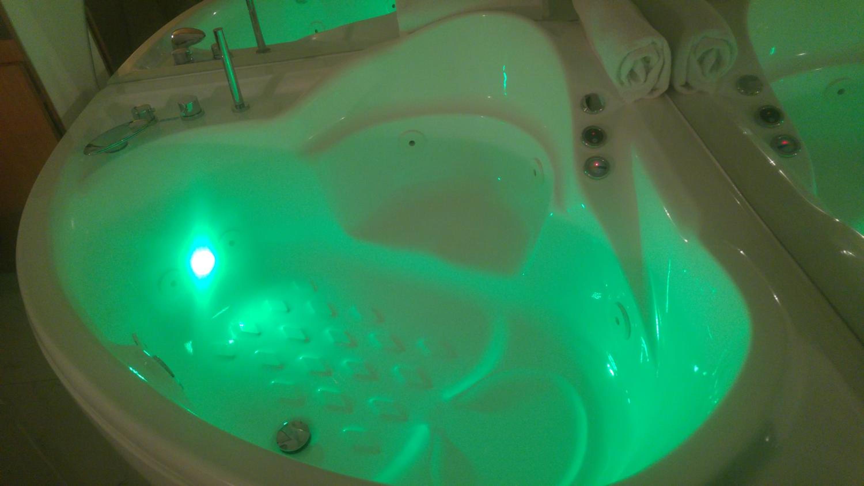 Double Room with Spa Bath