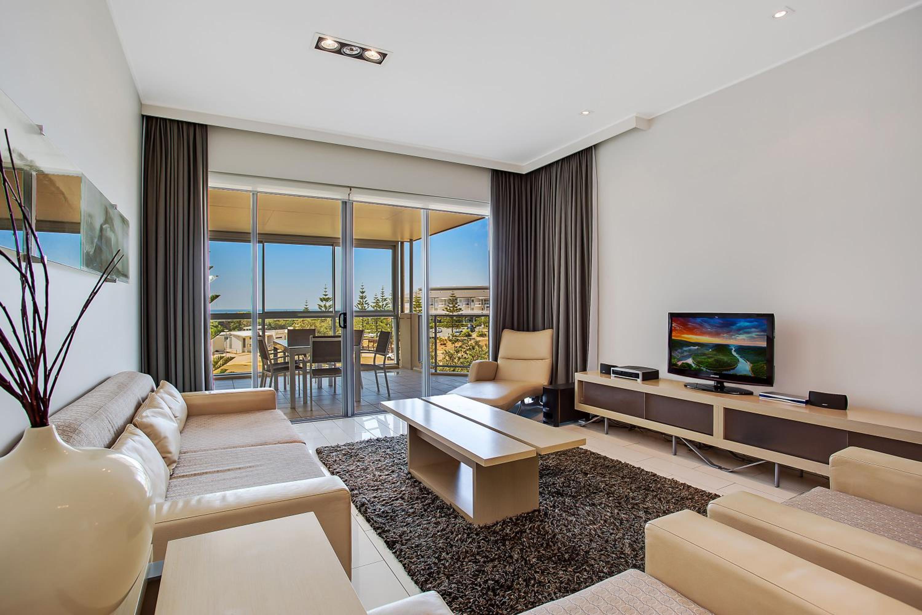 Two-Bedroom Bale Apartment