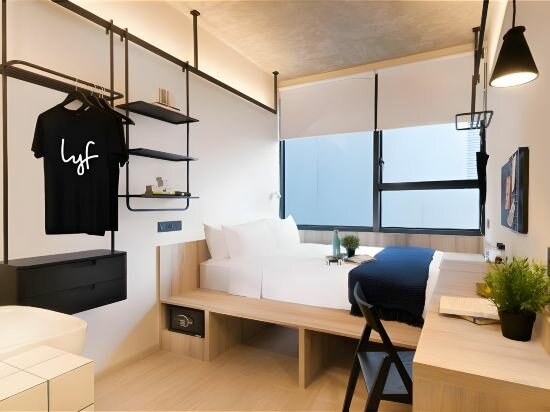 One of a Kind Plus (Studio)