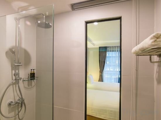 Grand Deluxe Room