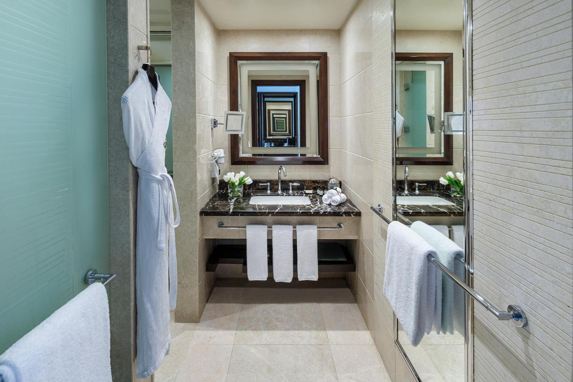 Fairmont Gold Two-Bedroom Suite Haram