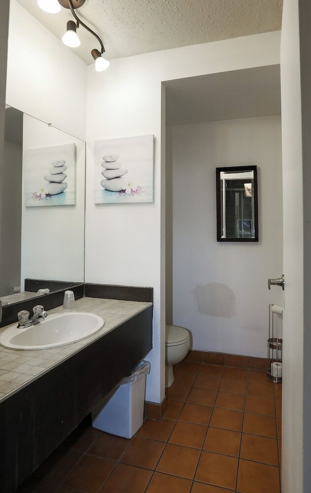 Deluxe Room, 1 Queen Bed, Non Smoking, Hot Tub