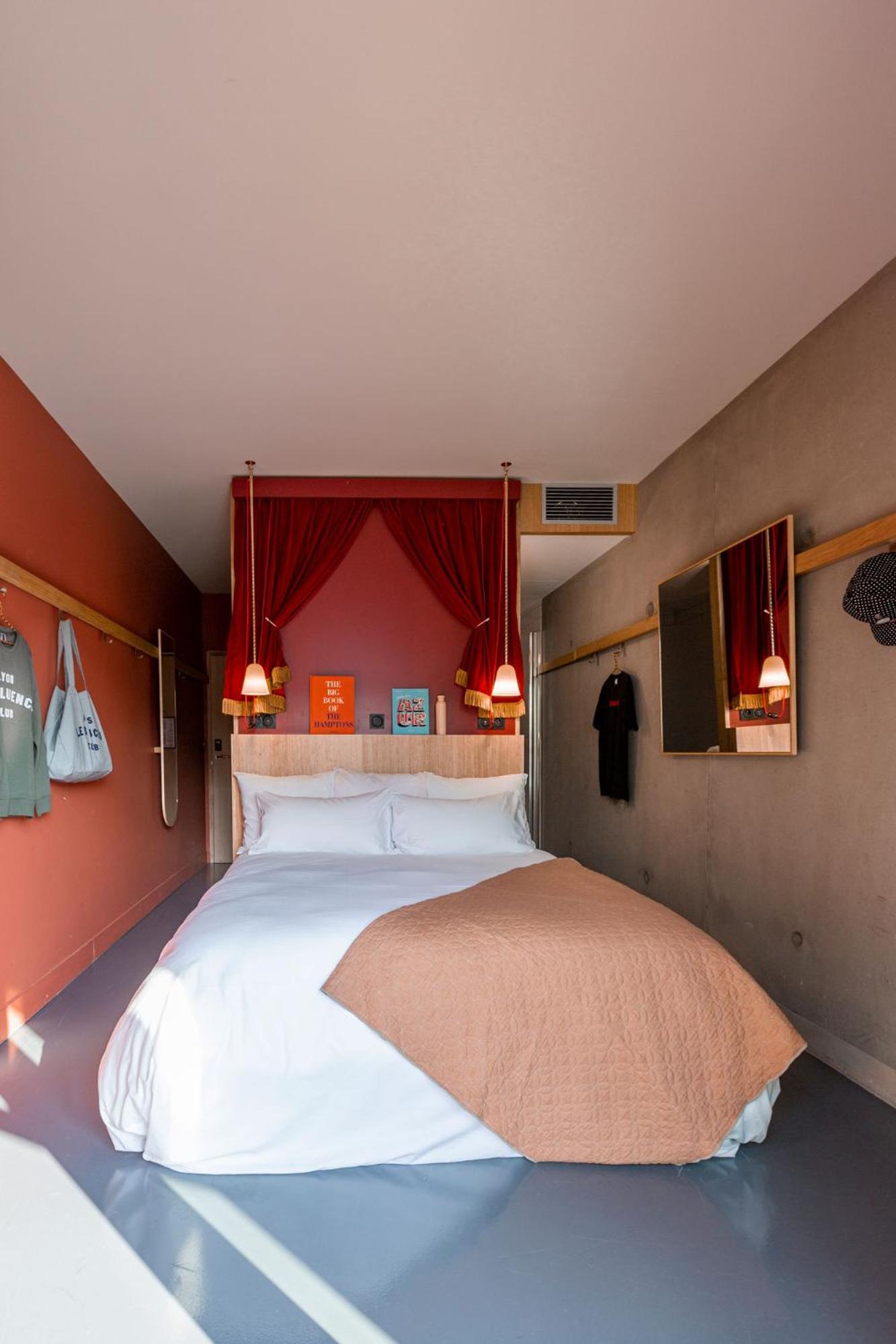 Standard Double Room with Terrace