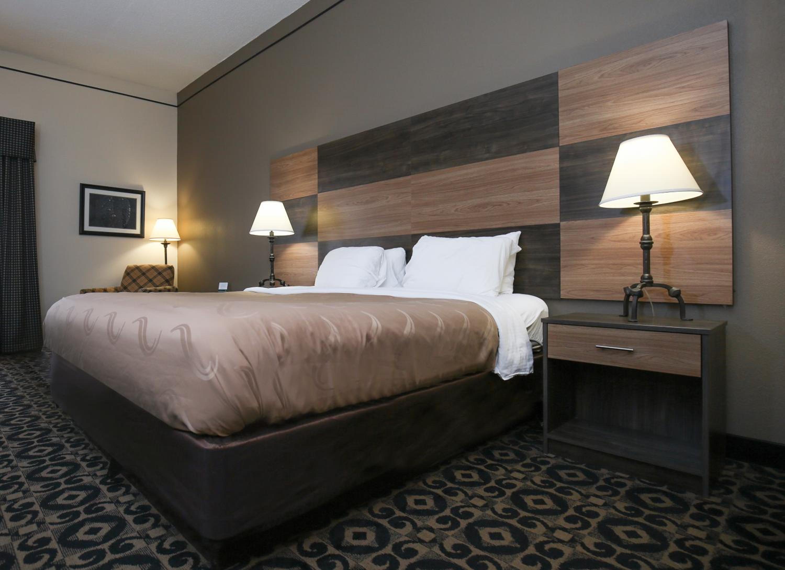 King Room - Disability Access/Non-Smoking