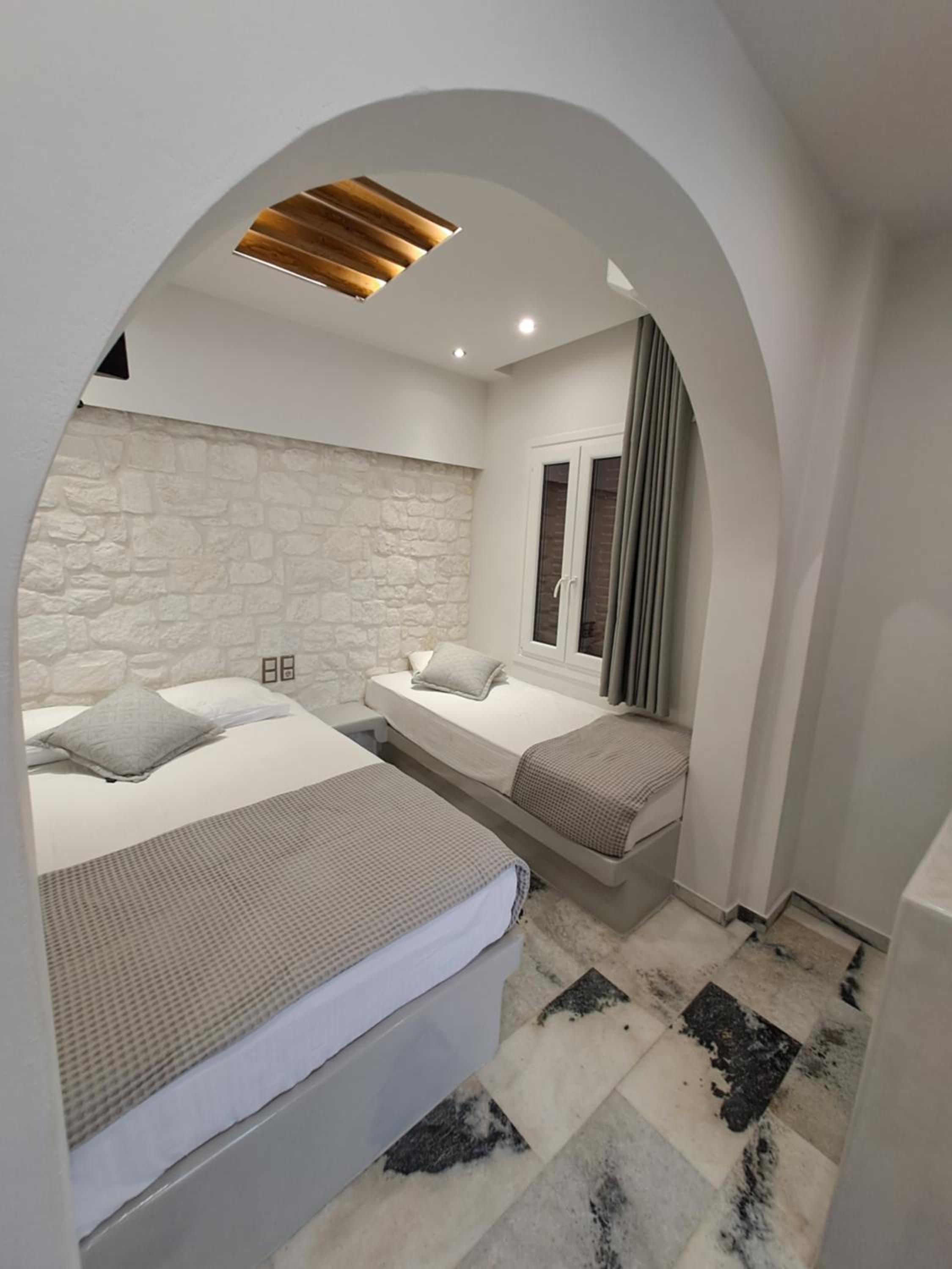 Deluxe Double Room with Shower