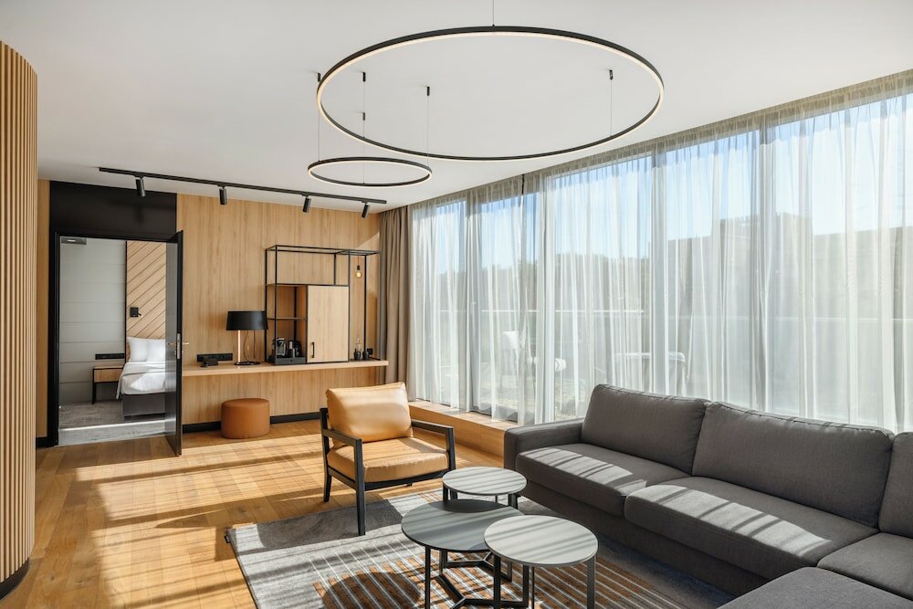 Executive Studio Suite