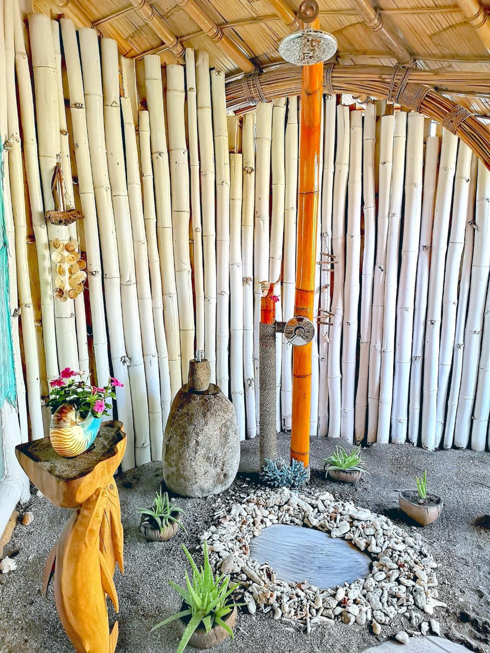 Bungalow - Beach Front