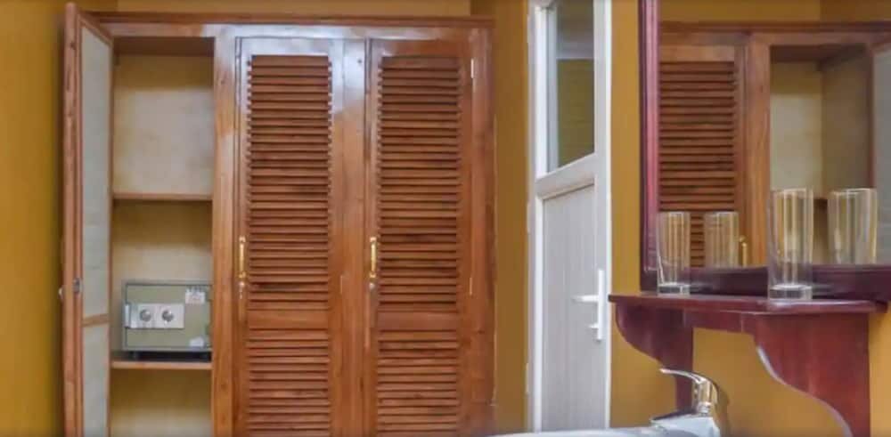 Deluxe Bungalow, Garden View