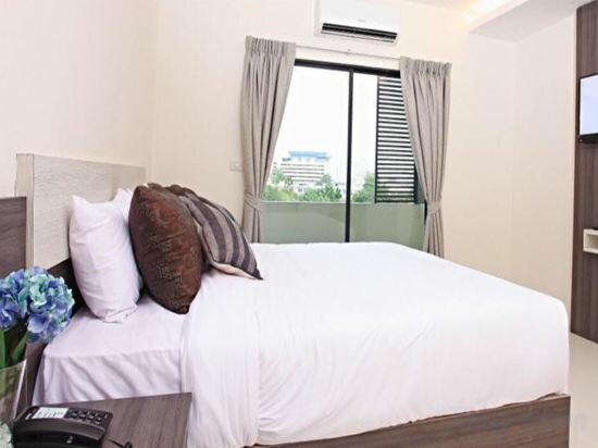Deluxe Double Or Twin Room With Balcony