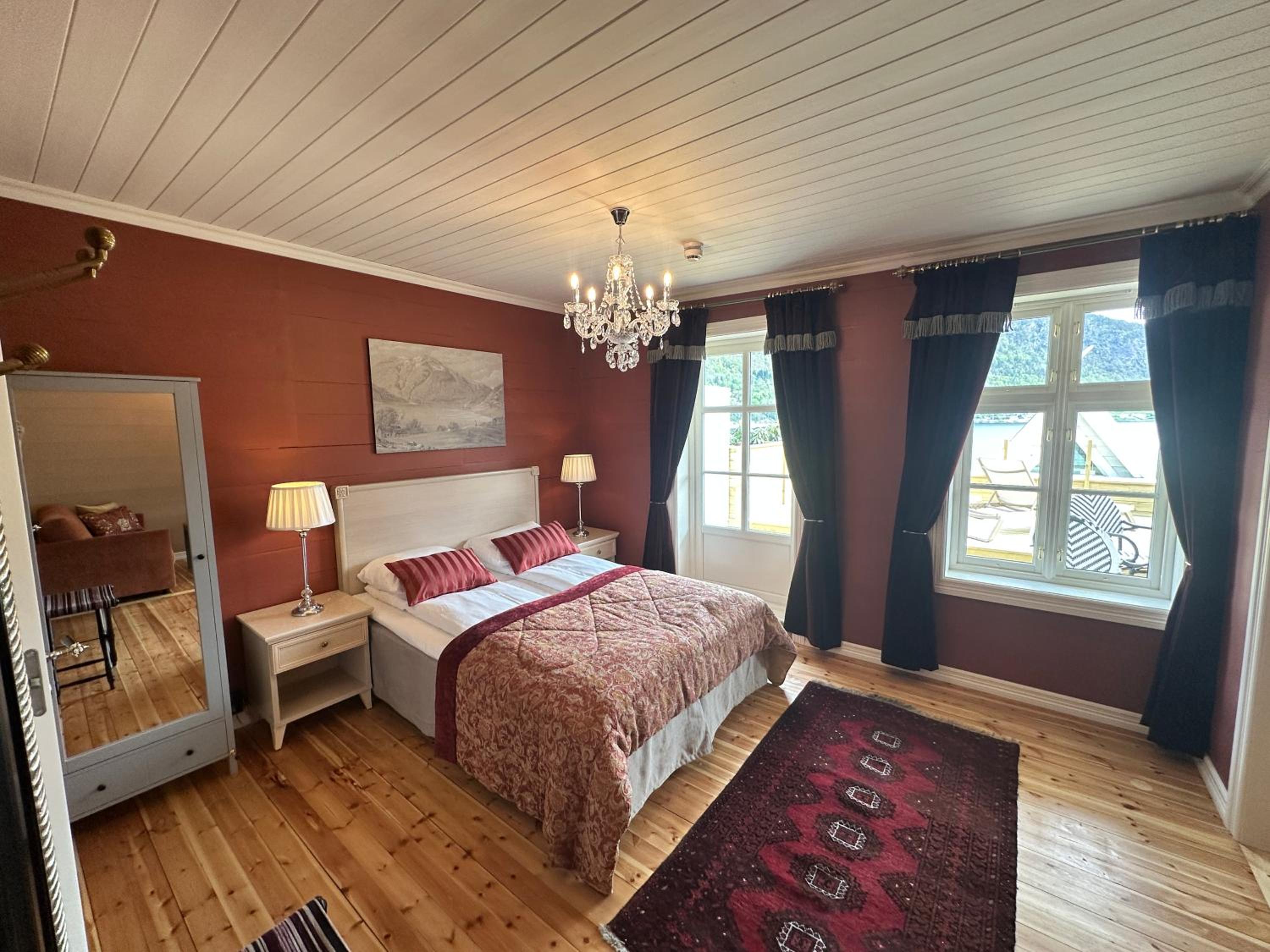 Historic Deluxe Room with Balcony and Fjord View