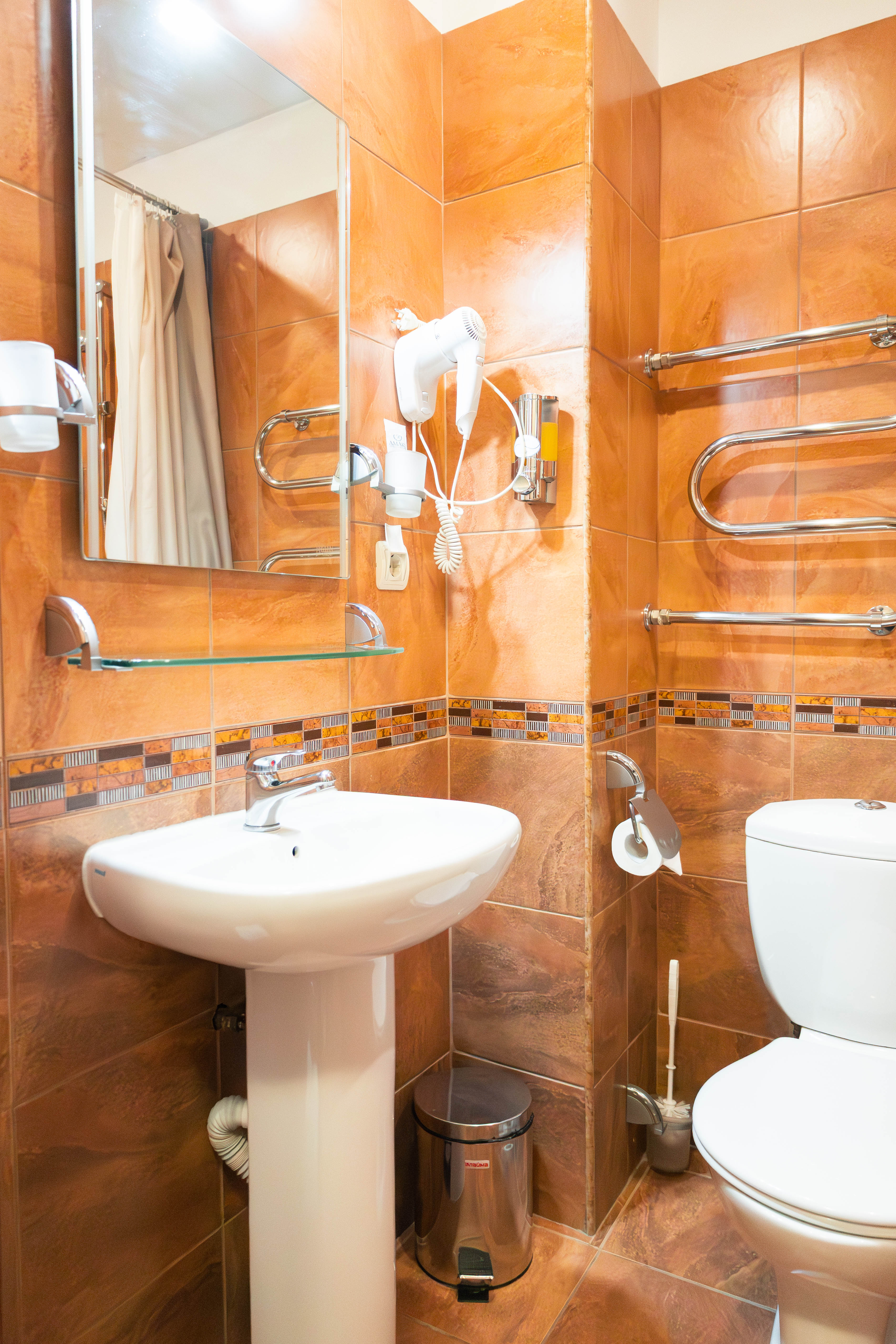 Бизнес двухместный с двуспальной кроватью