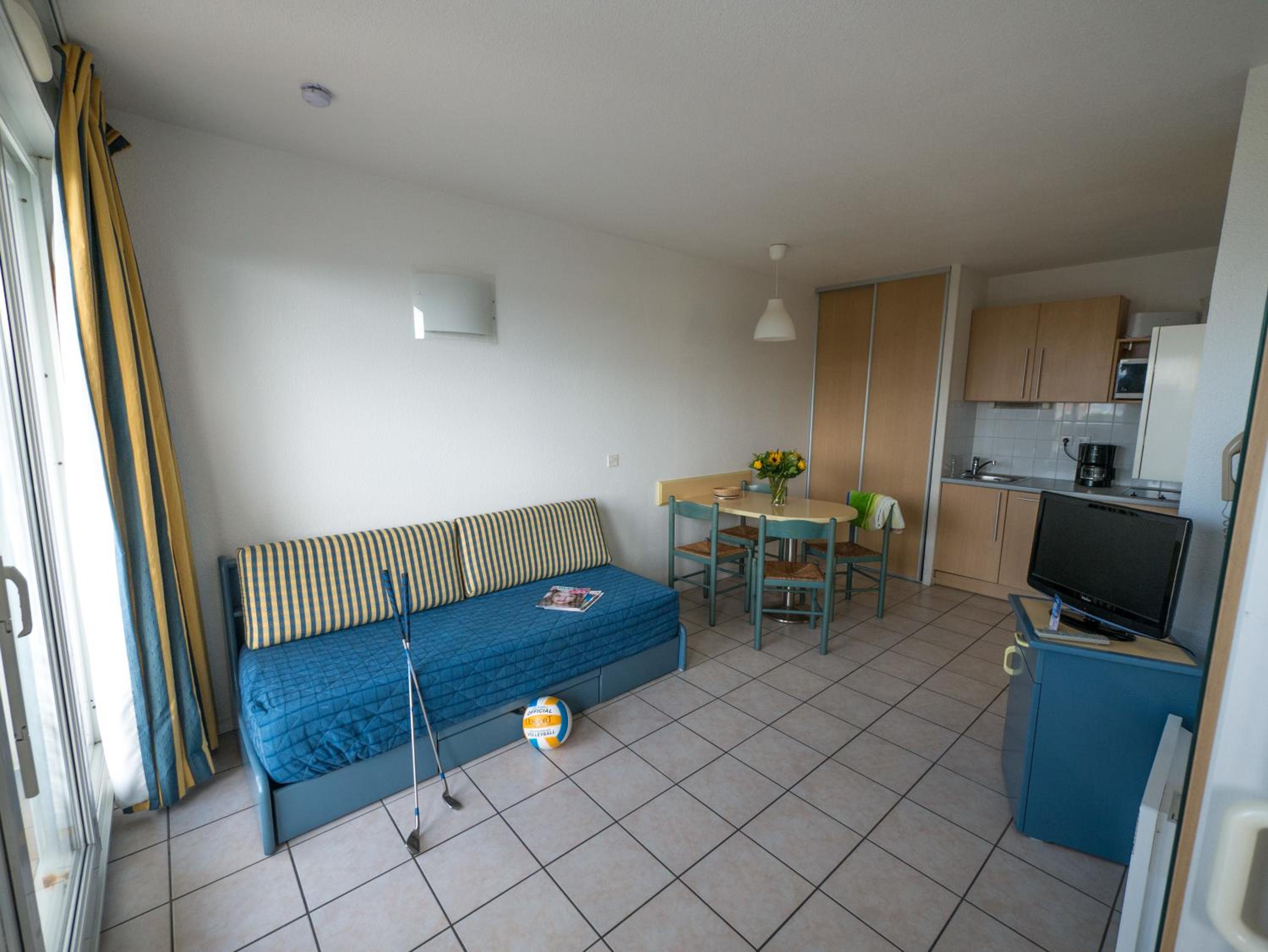 Two-Bedroom Apartment (6 Adults)