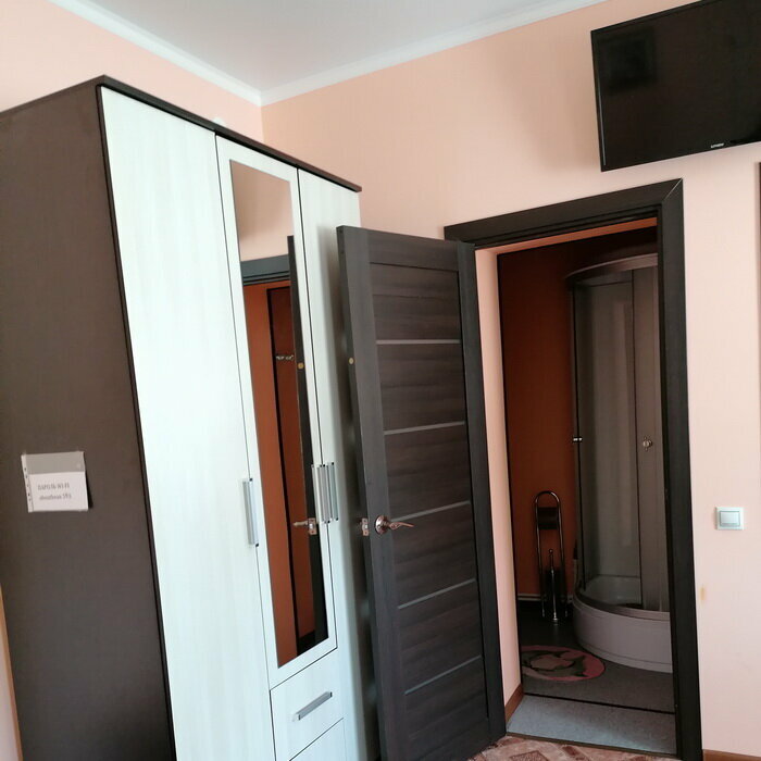 Двухместный номер с 2 отдельными кроватями и душем