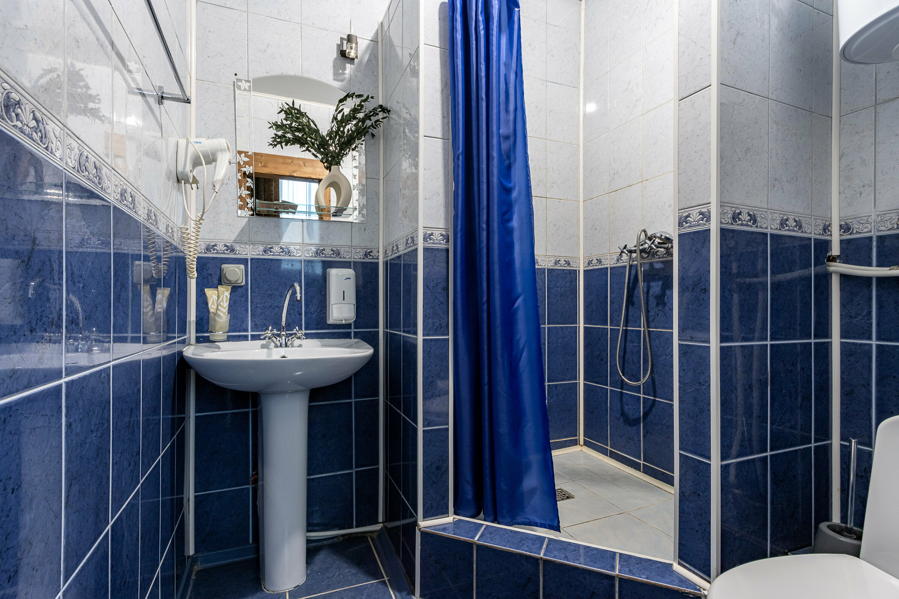 Улучшенный номер с балконом