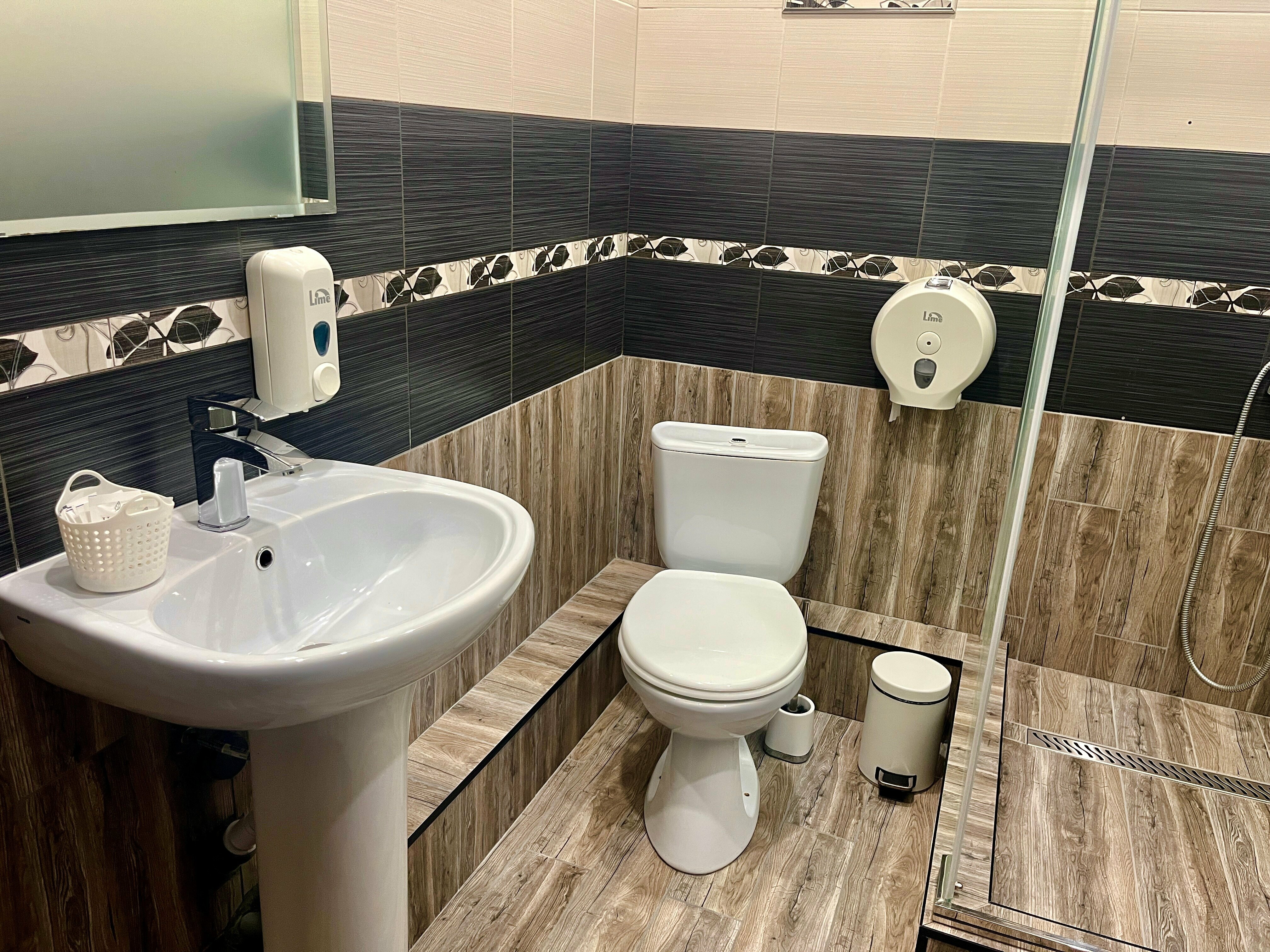 Улучшенный номер с кроватью размера «king-size»