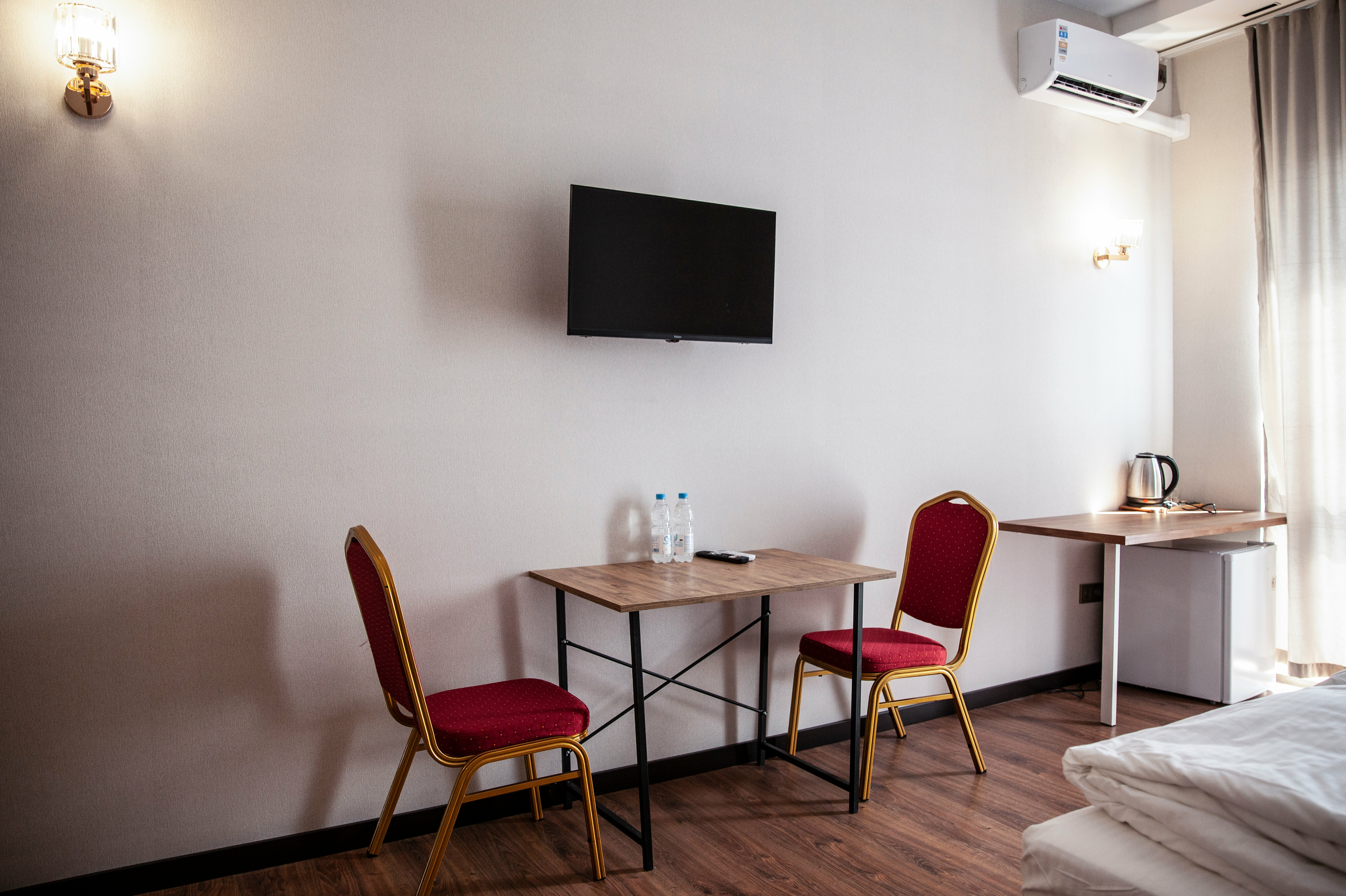 Cемейный номер с собственной ванной комнатой