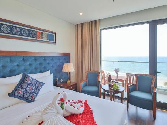 Premier Double Room With Balcony