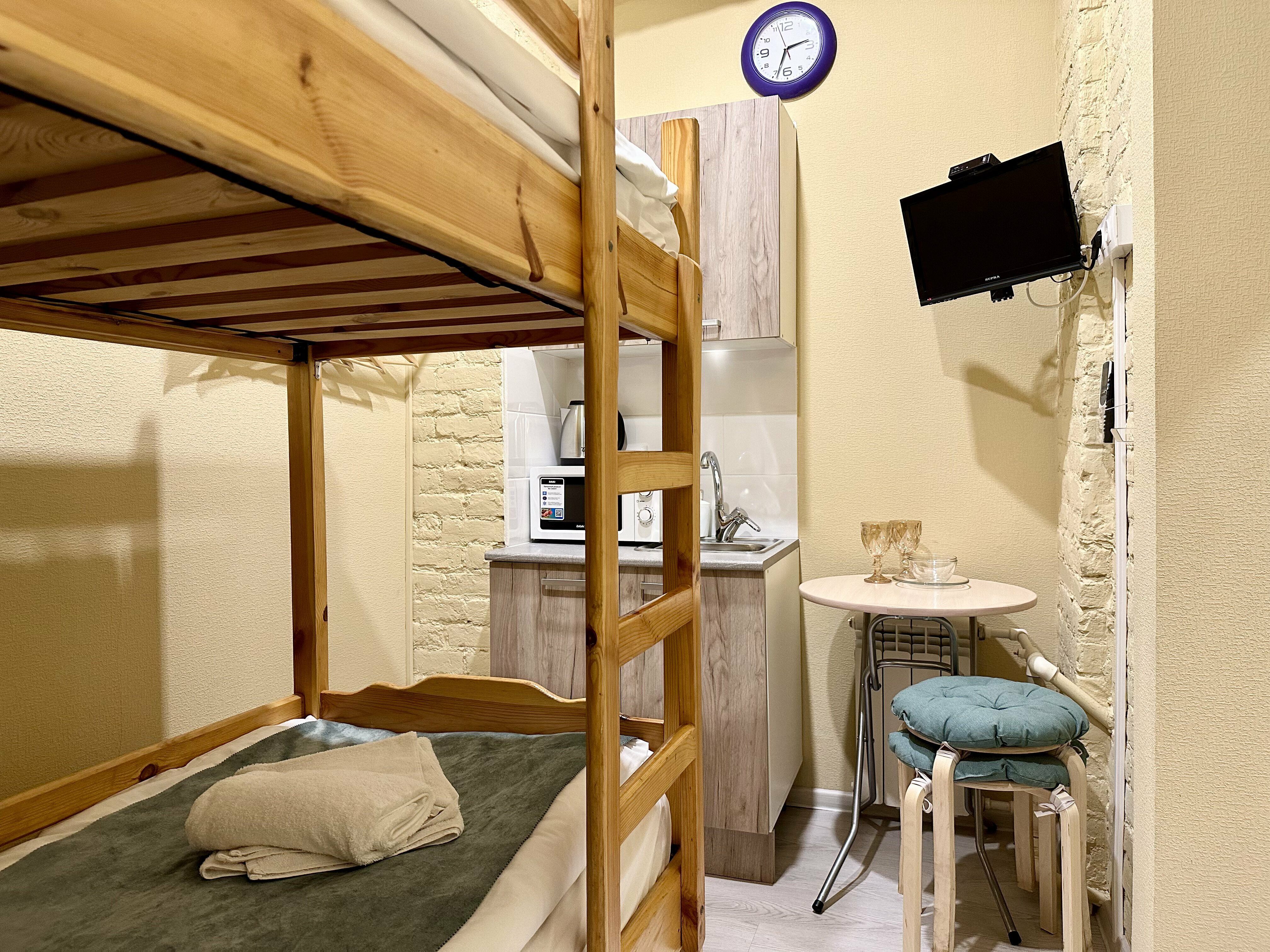 Студия без окна у Невского проспекта