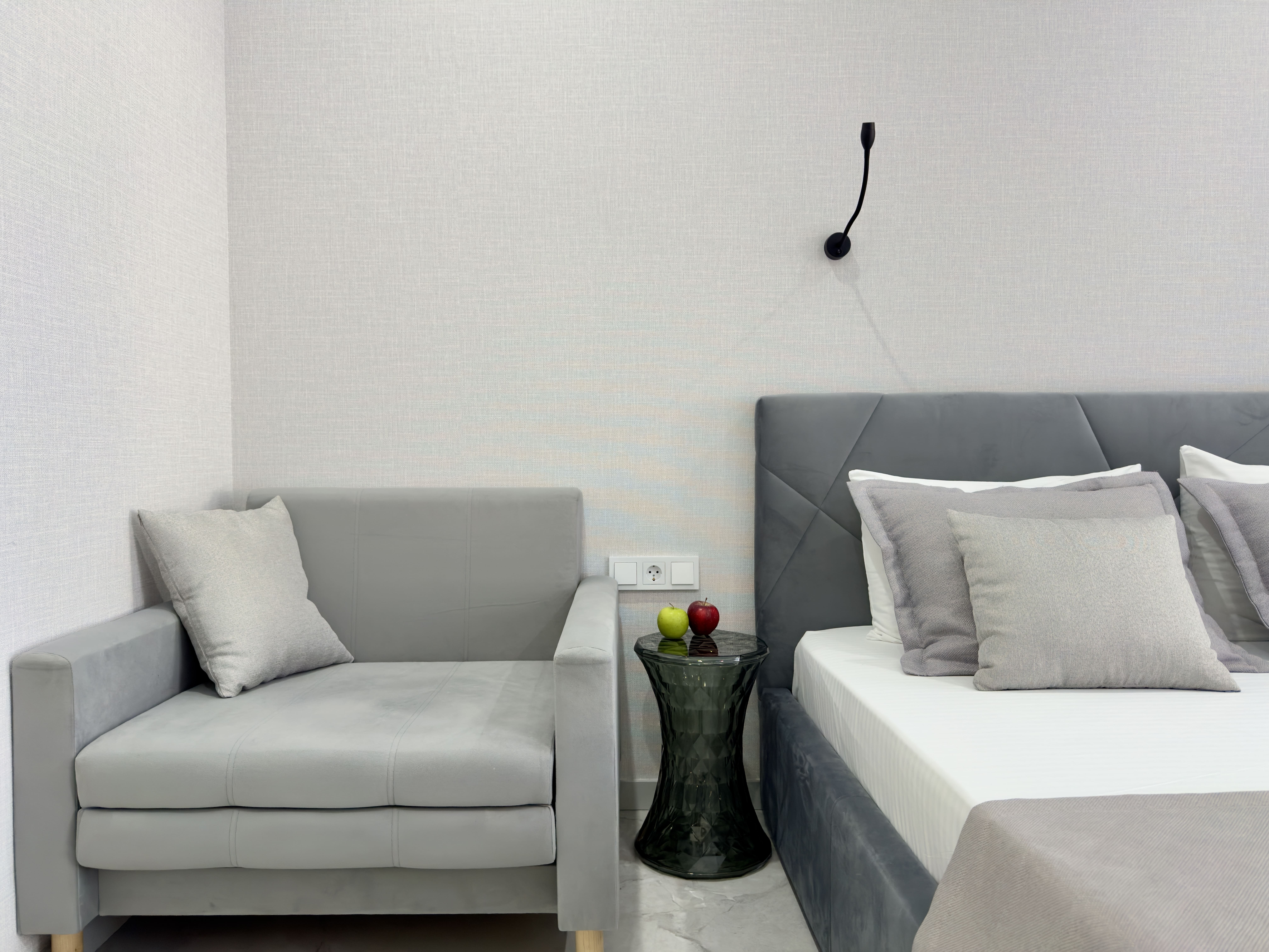 Делюкс с видом на море и балконом "OkoloMorya"