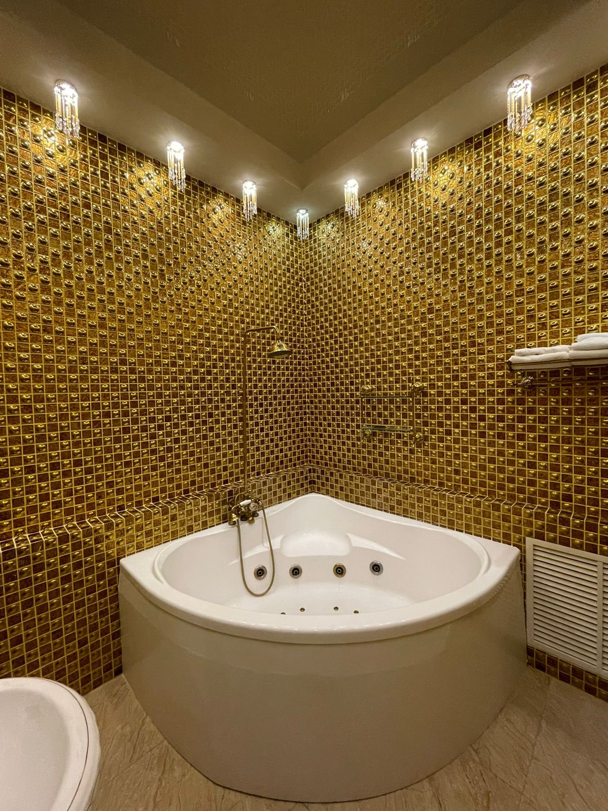 Большой двухместный номер с 1 кроватью