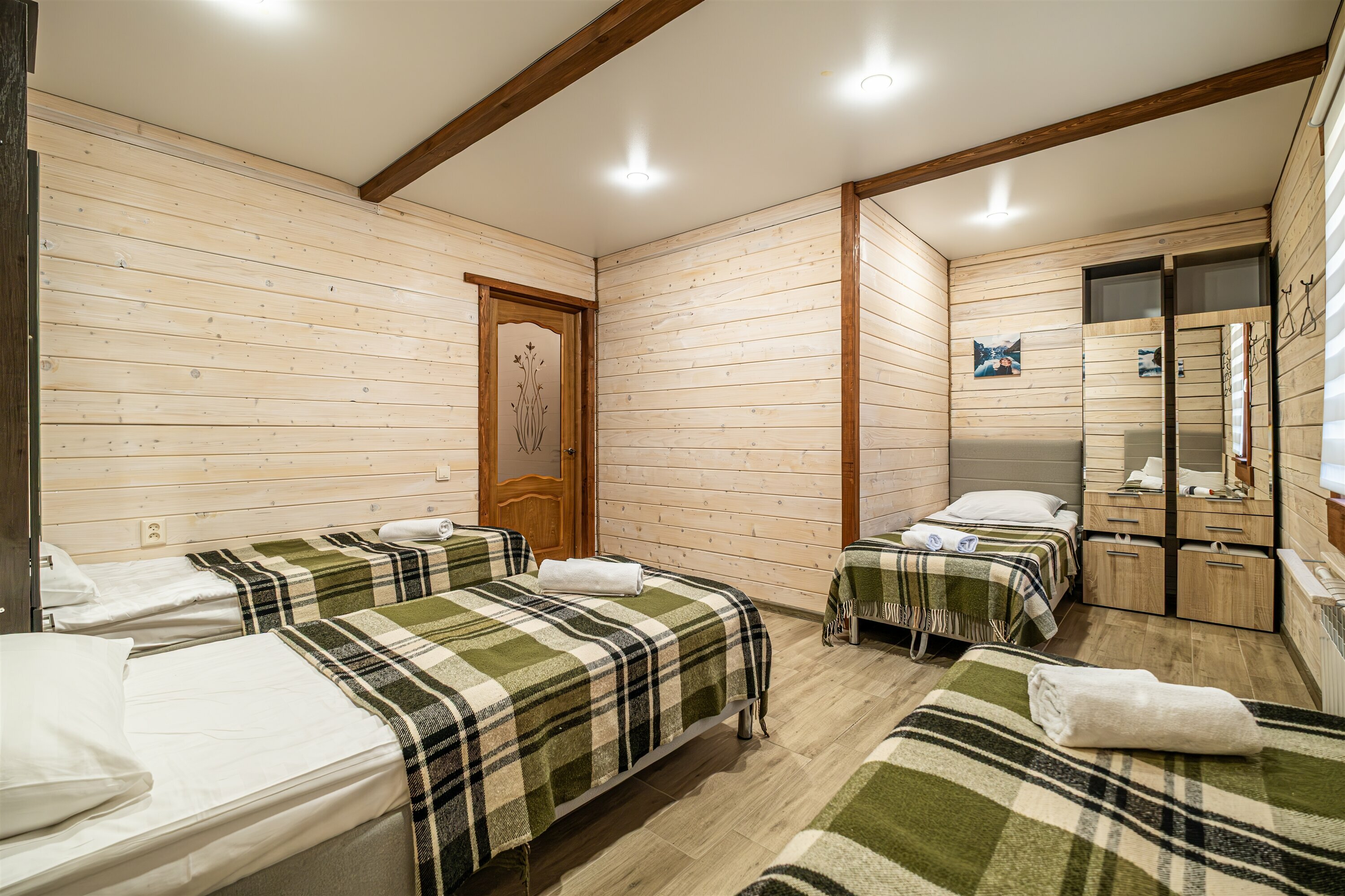 Номер 5 - 6-ти местный