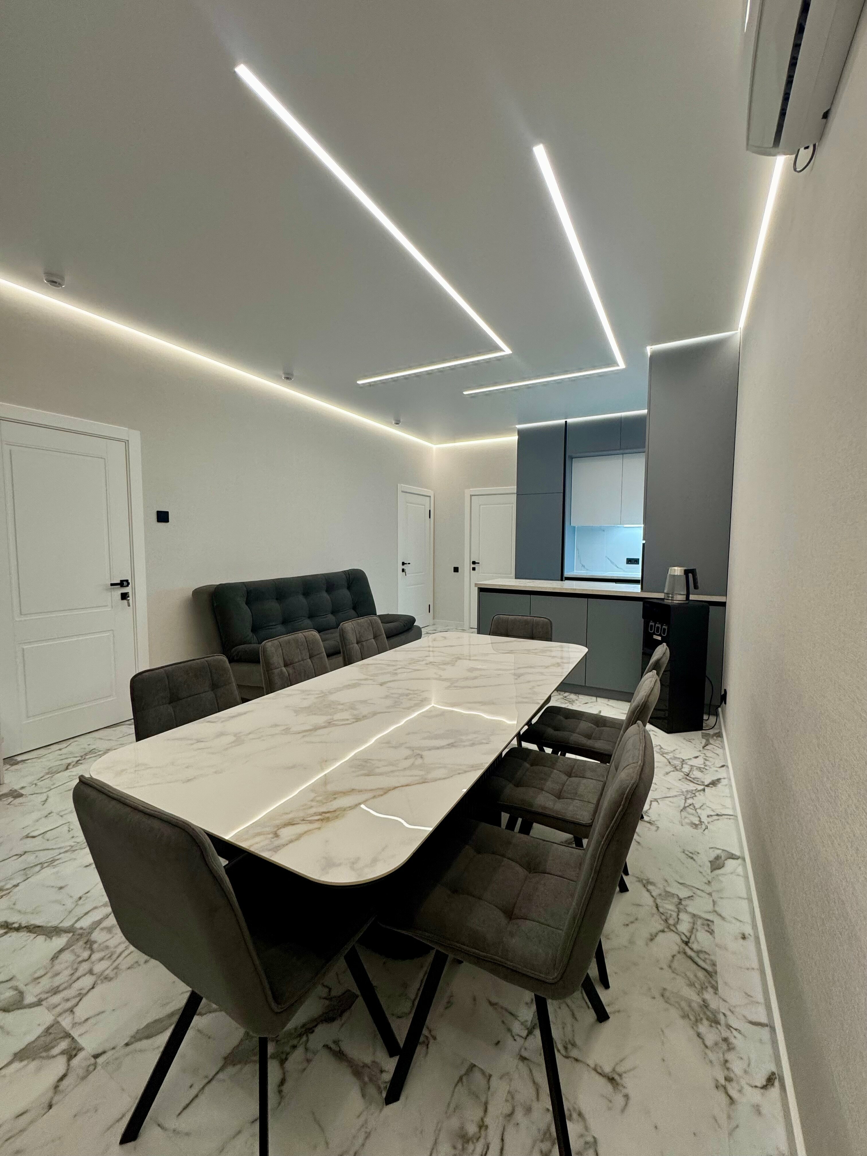 Дом с собственным бассейном