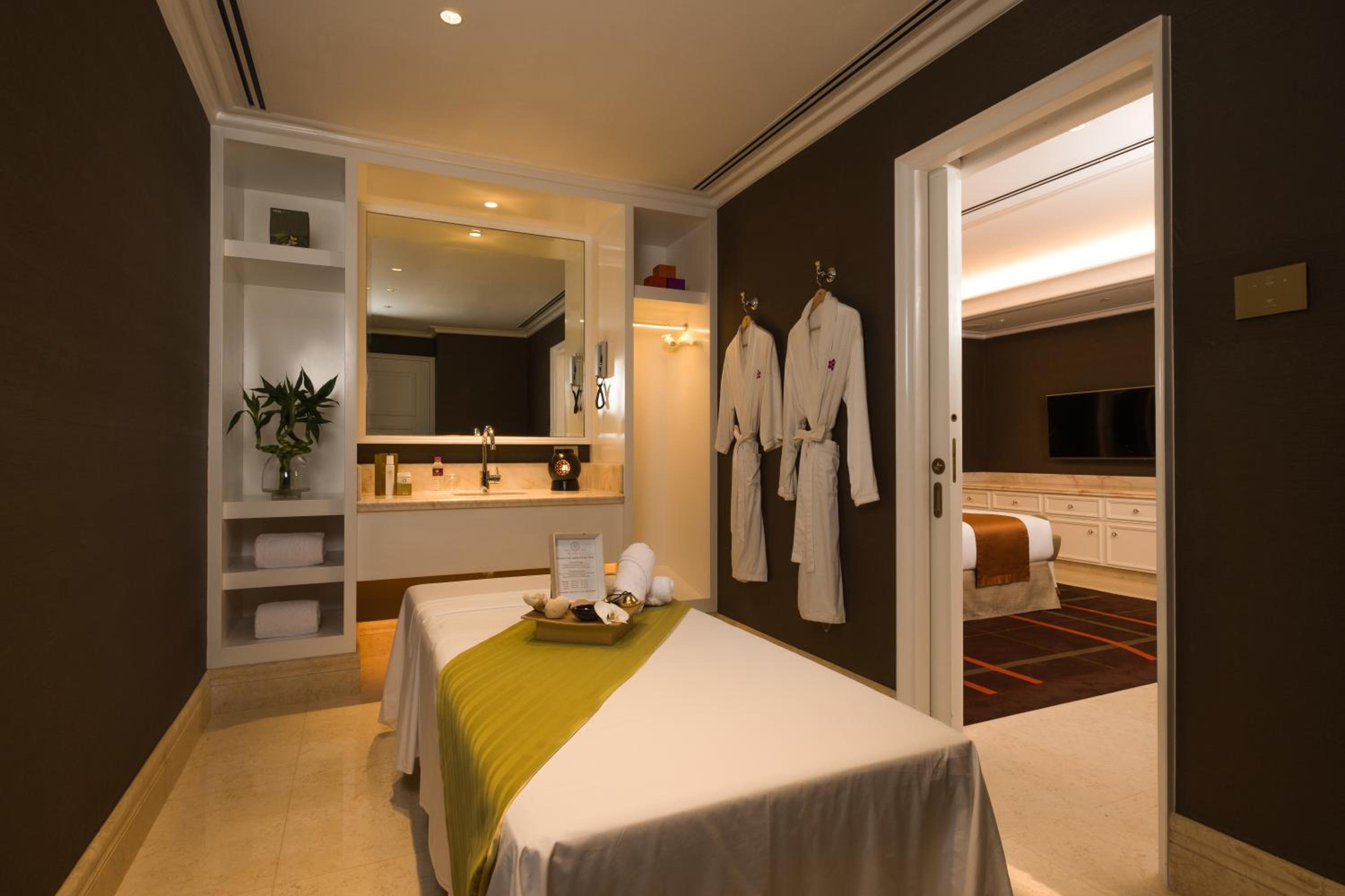 Executive Double Suite