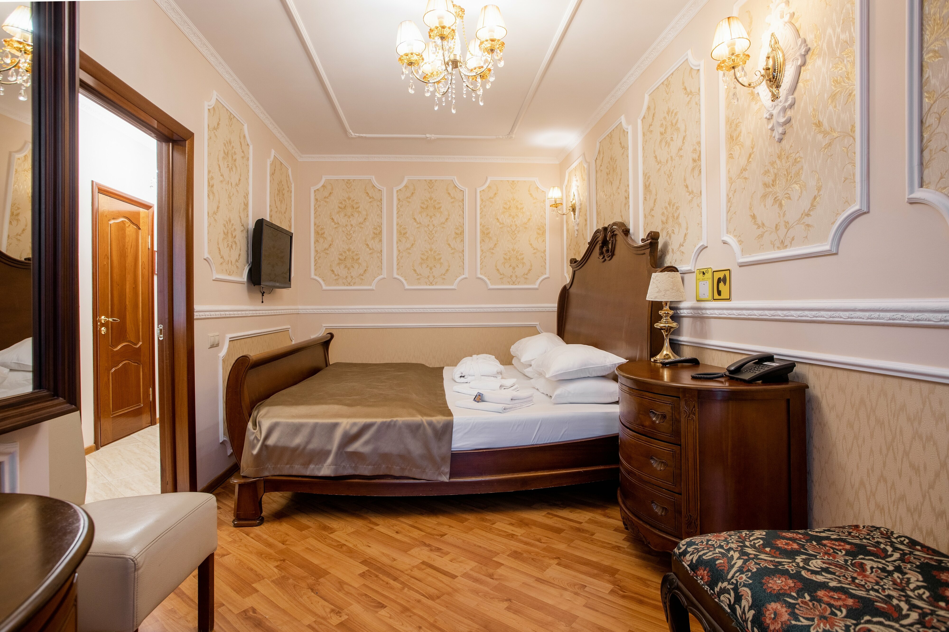 Апартаменты с балконом