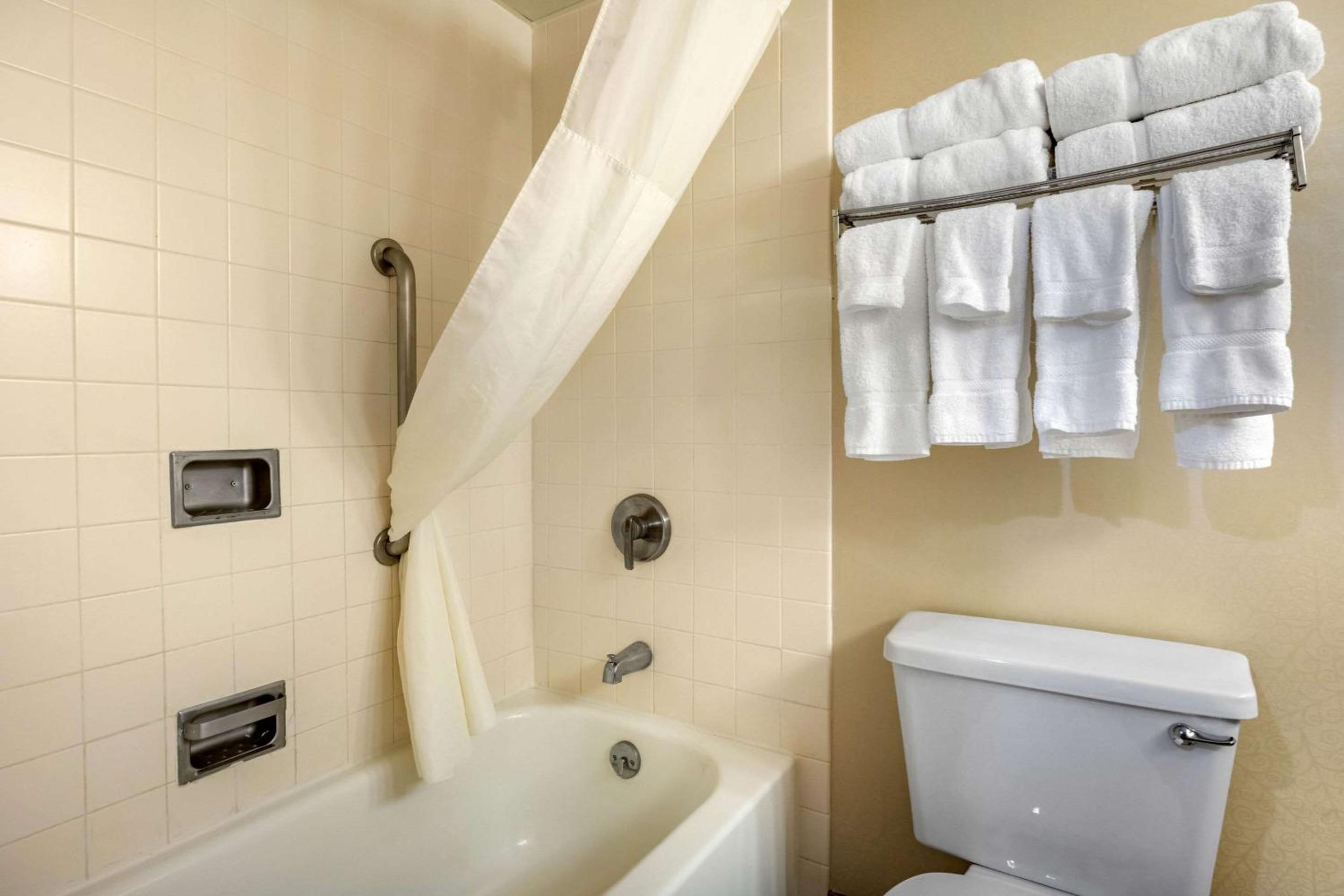 King Room - Non-Smoking