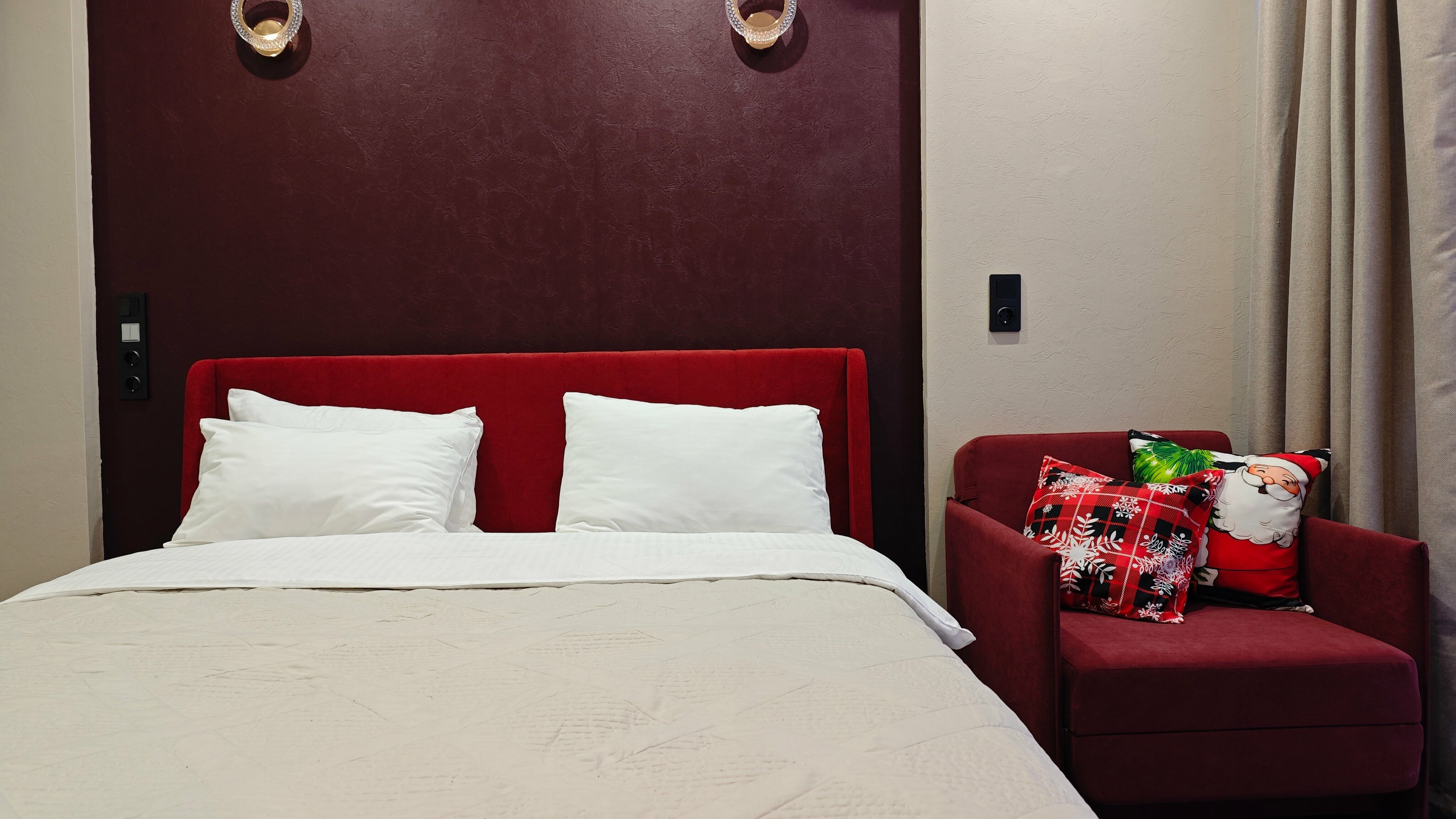 Номер-студия Делюкс с кроватью размера «queen-size»