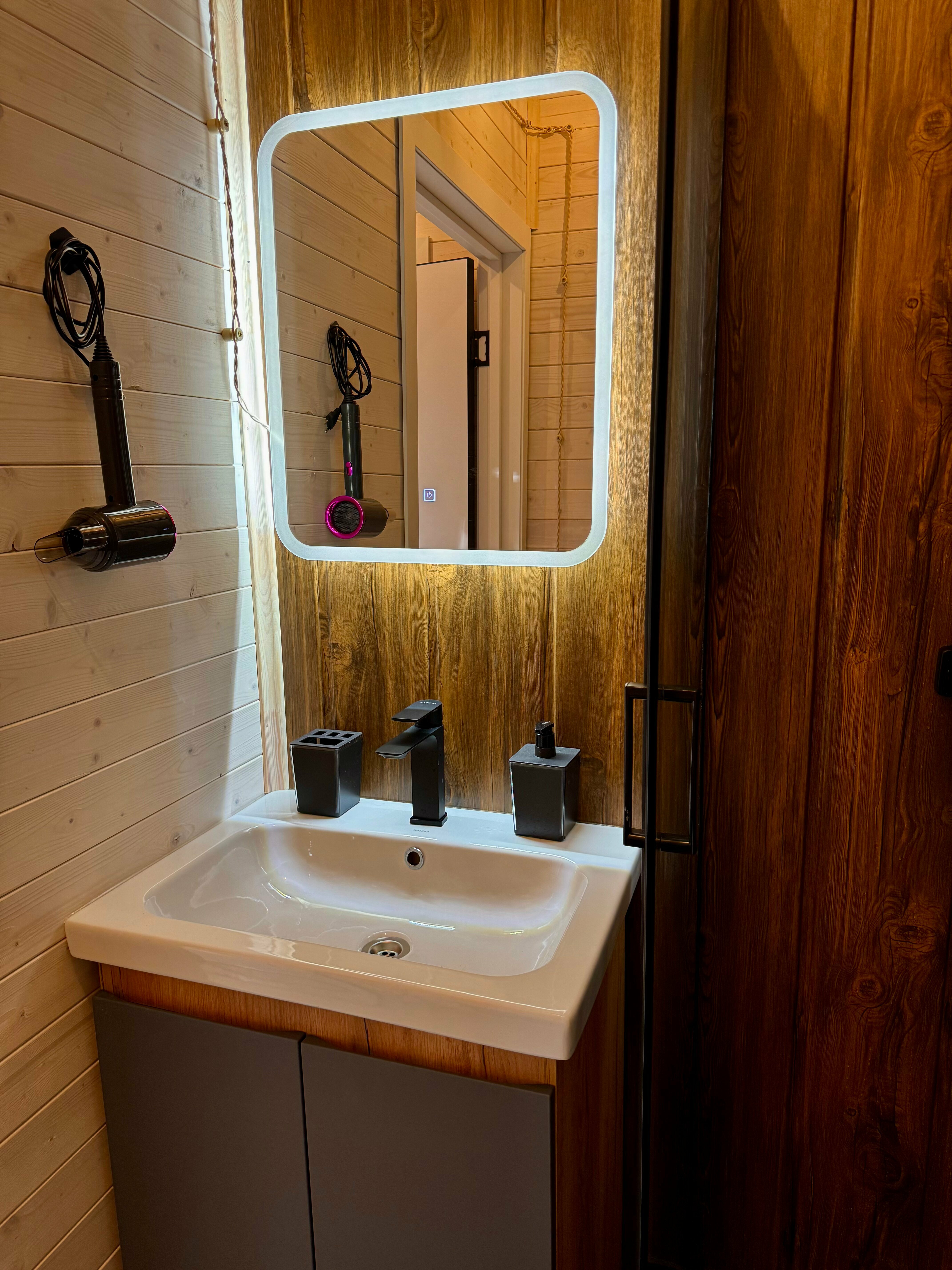 Домик на двоих с банным чаном на террасе