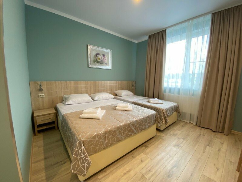 Cемейный номер с собственной ванной комнатой