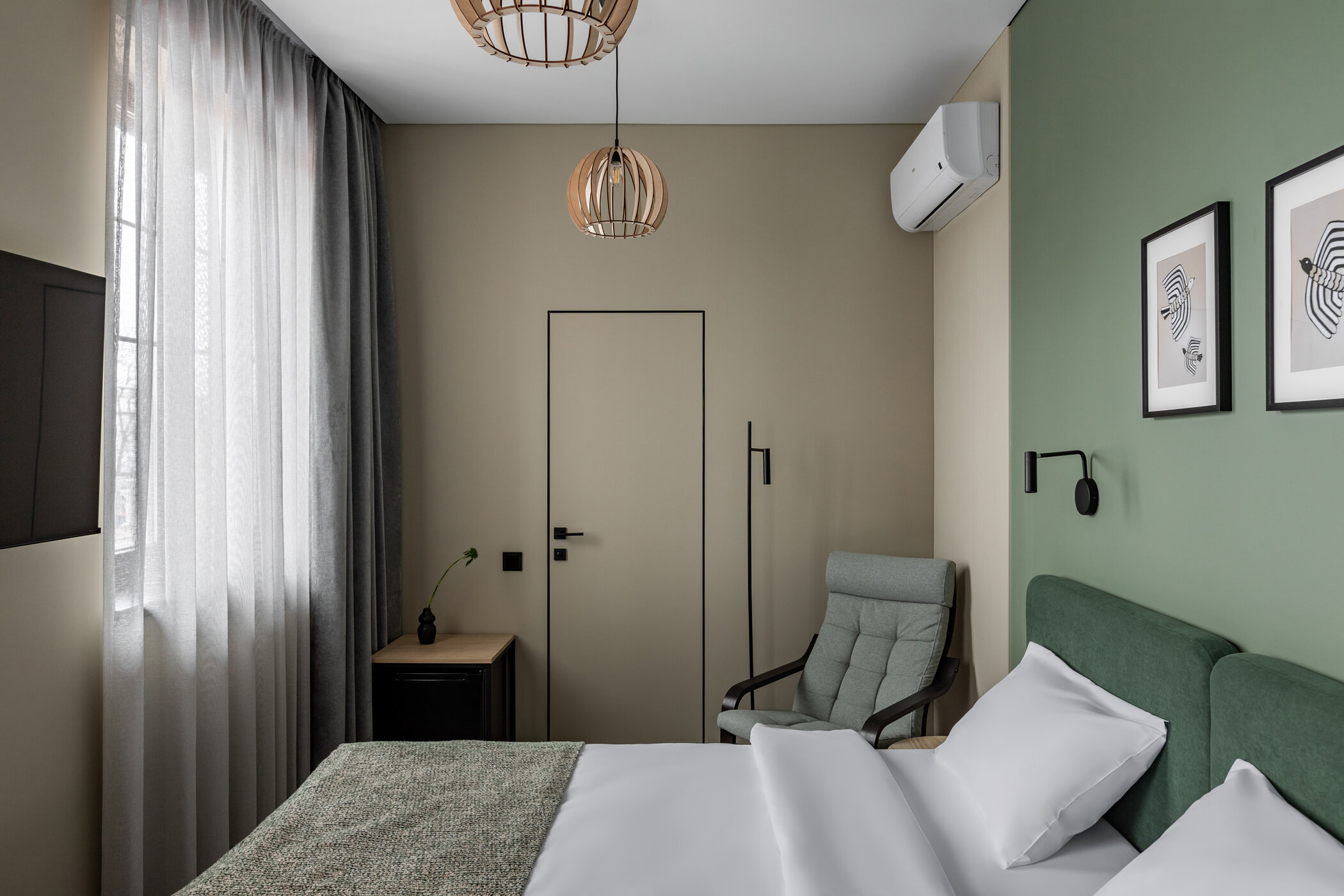 Двухместный номер Делюкс с 1 кроватью и душем