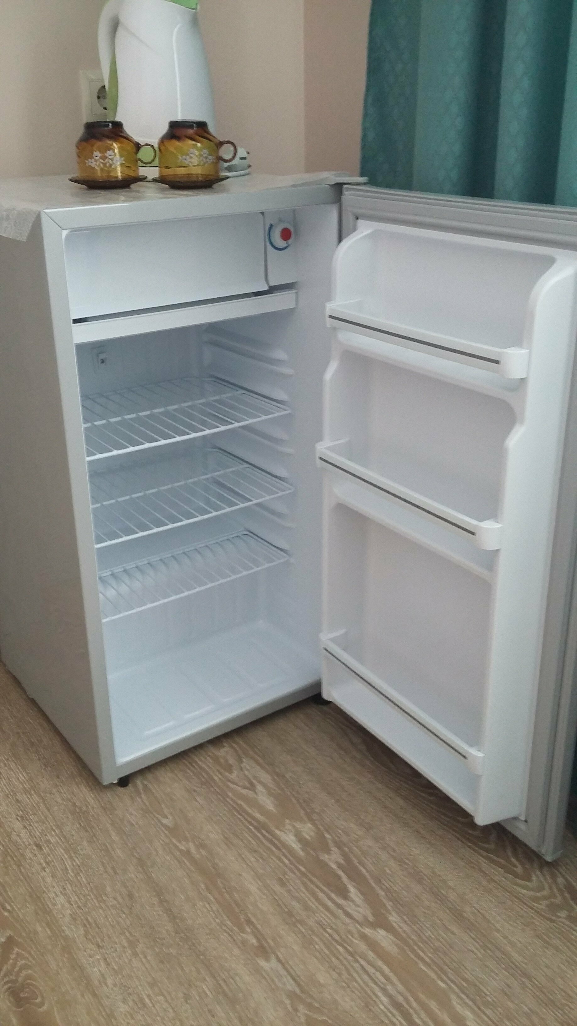 Трехместный номер на первом этаже без балкона