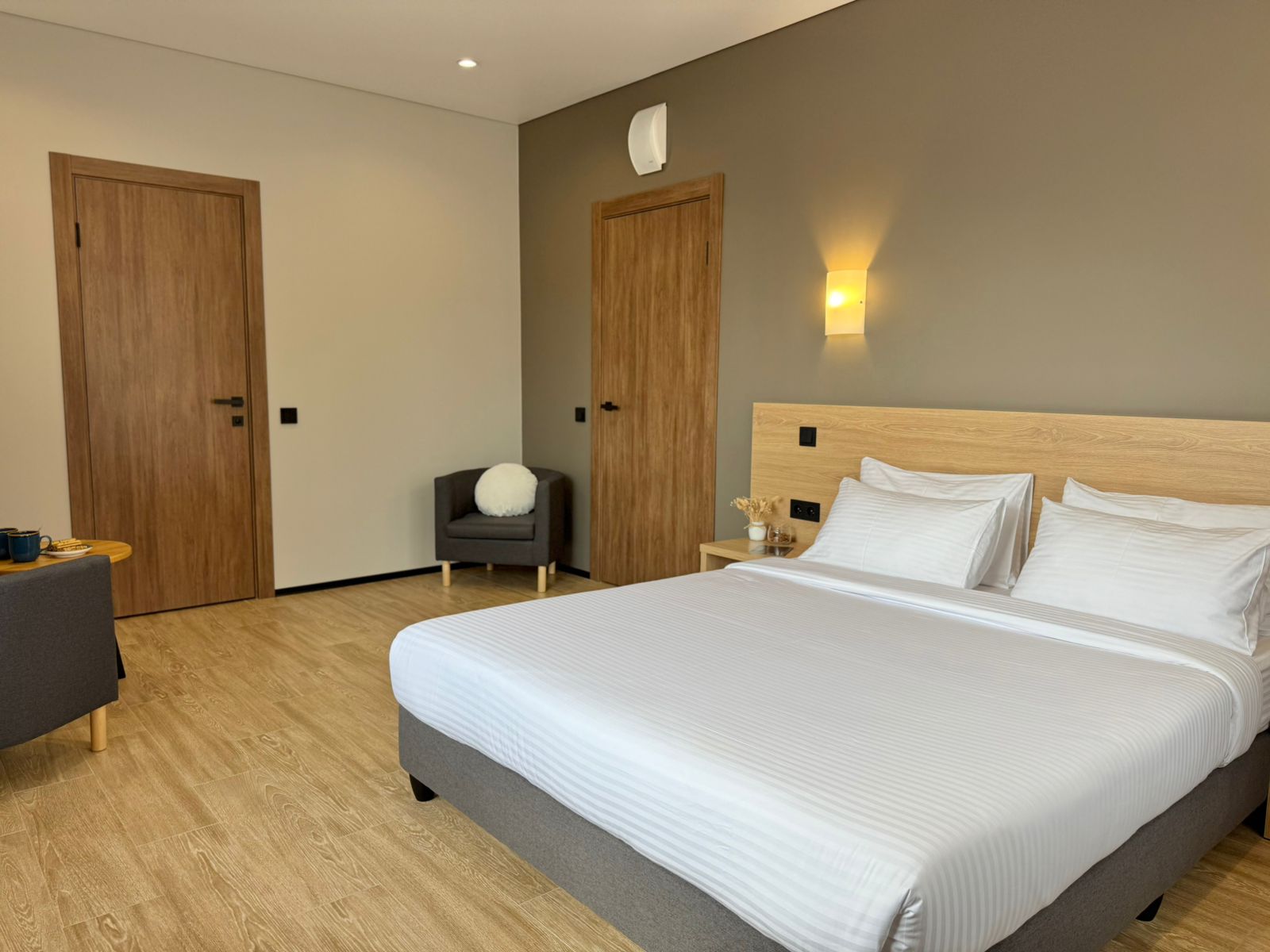 Люкс с балконом