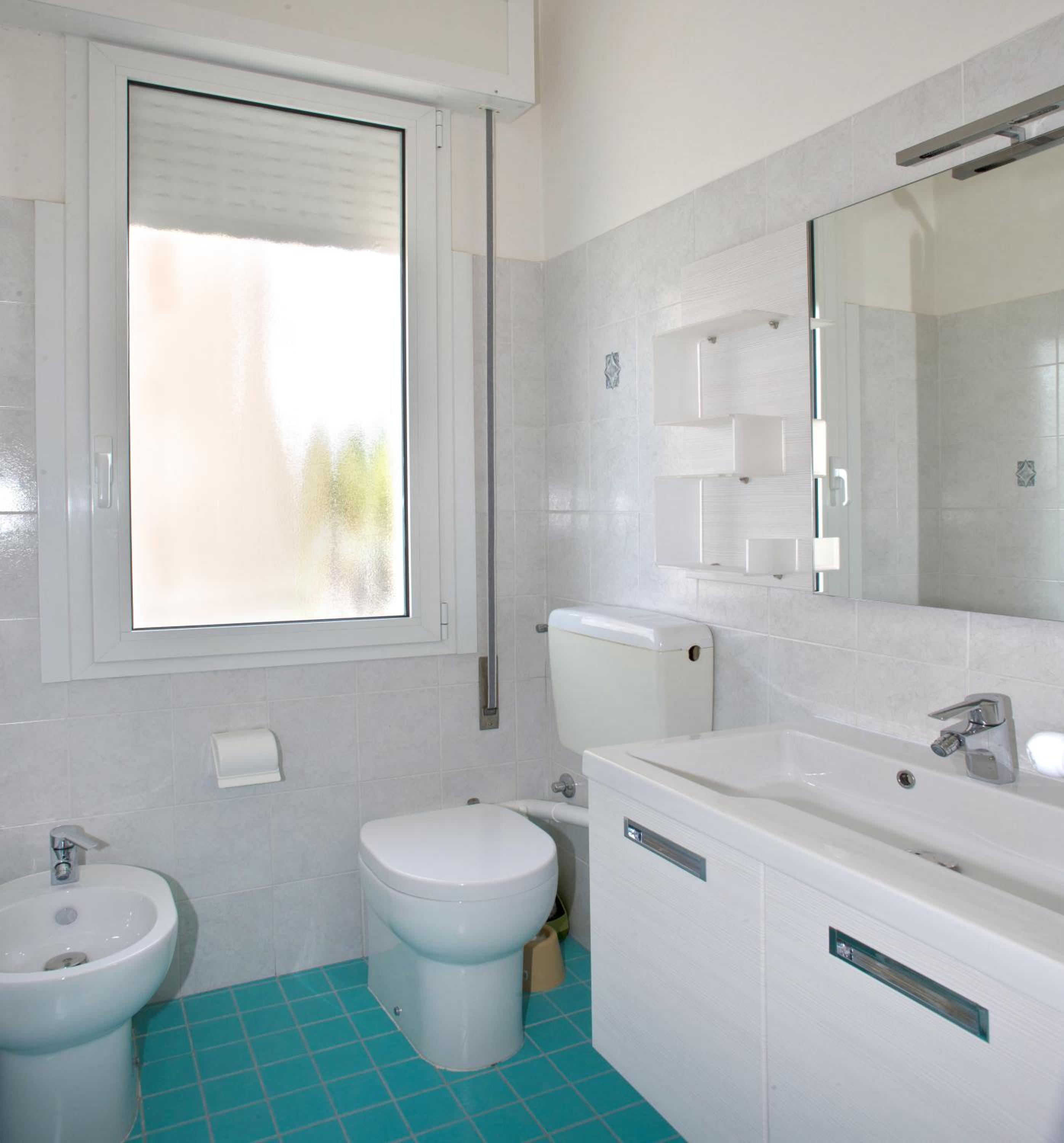 One-Bedroom Apartment - Green