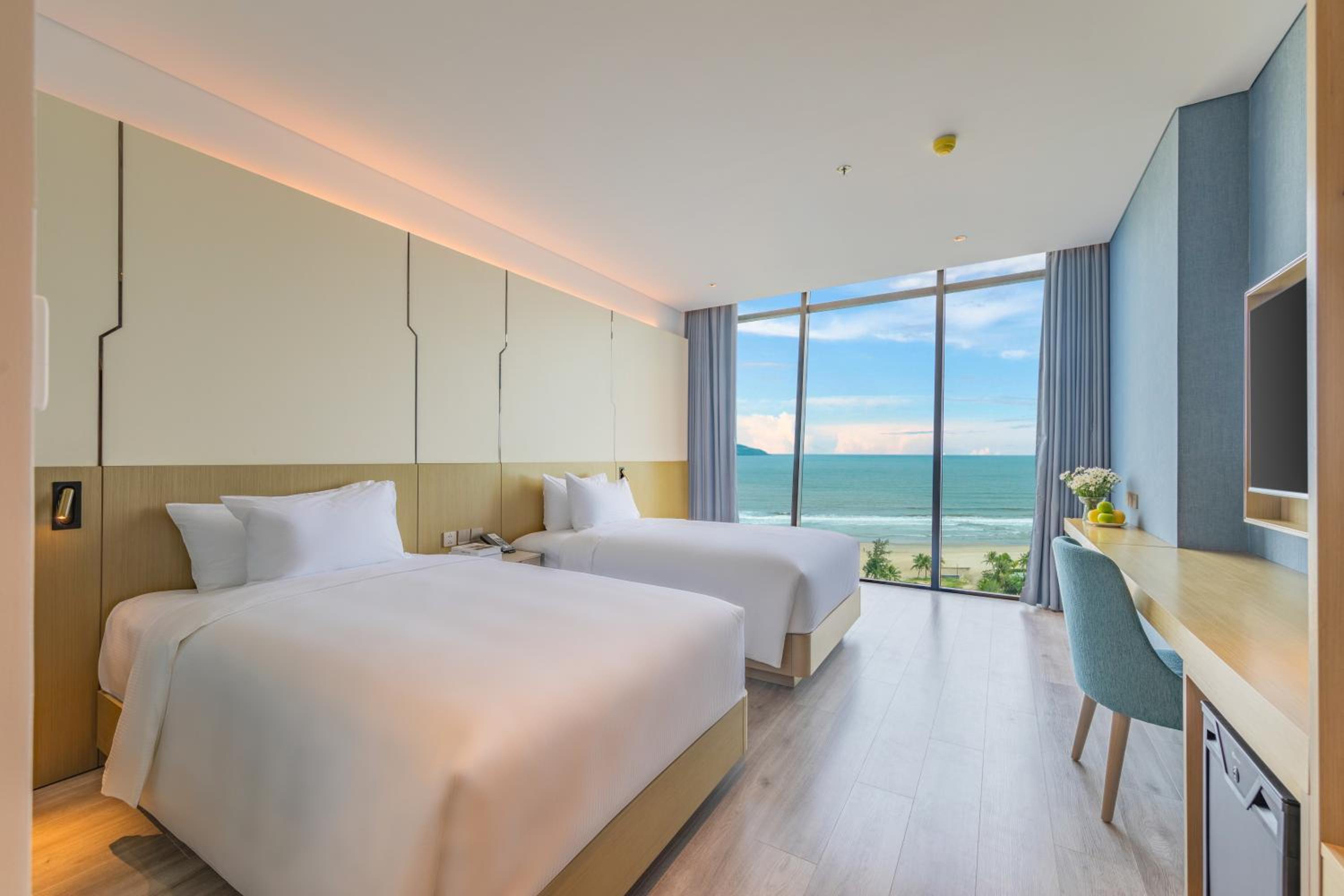 Two-Bedroom Suite with Ocean Front View
