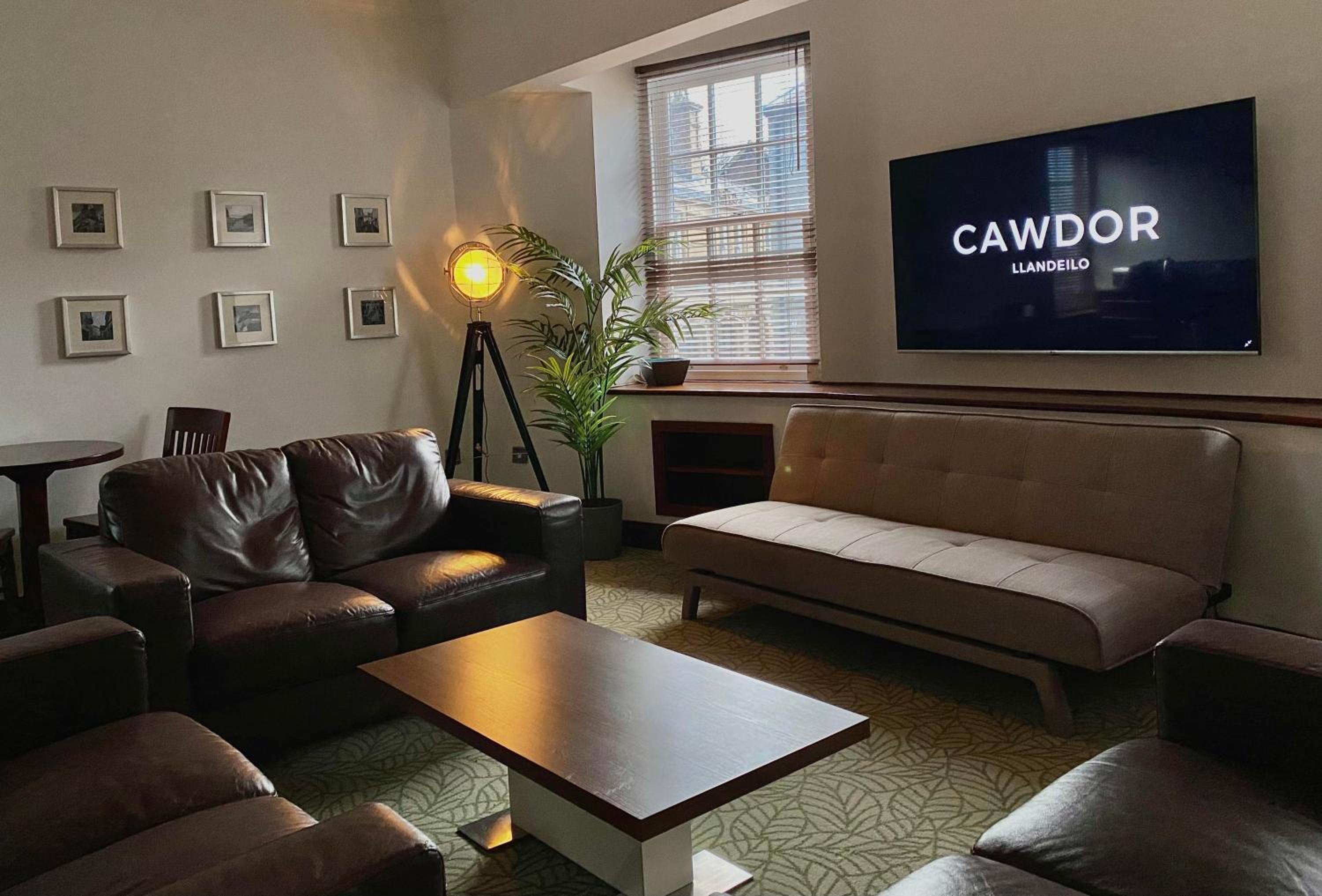 Two-Bedroom Townhouse Apartment - Annex