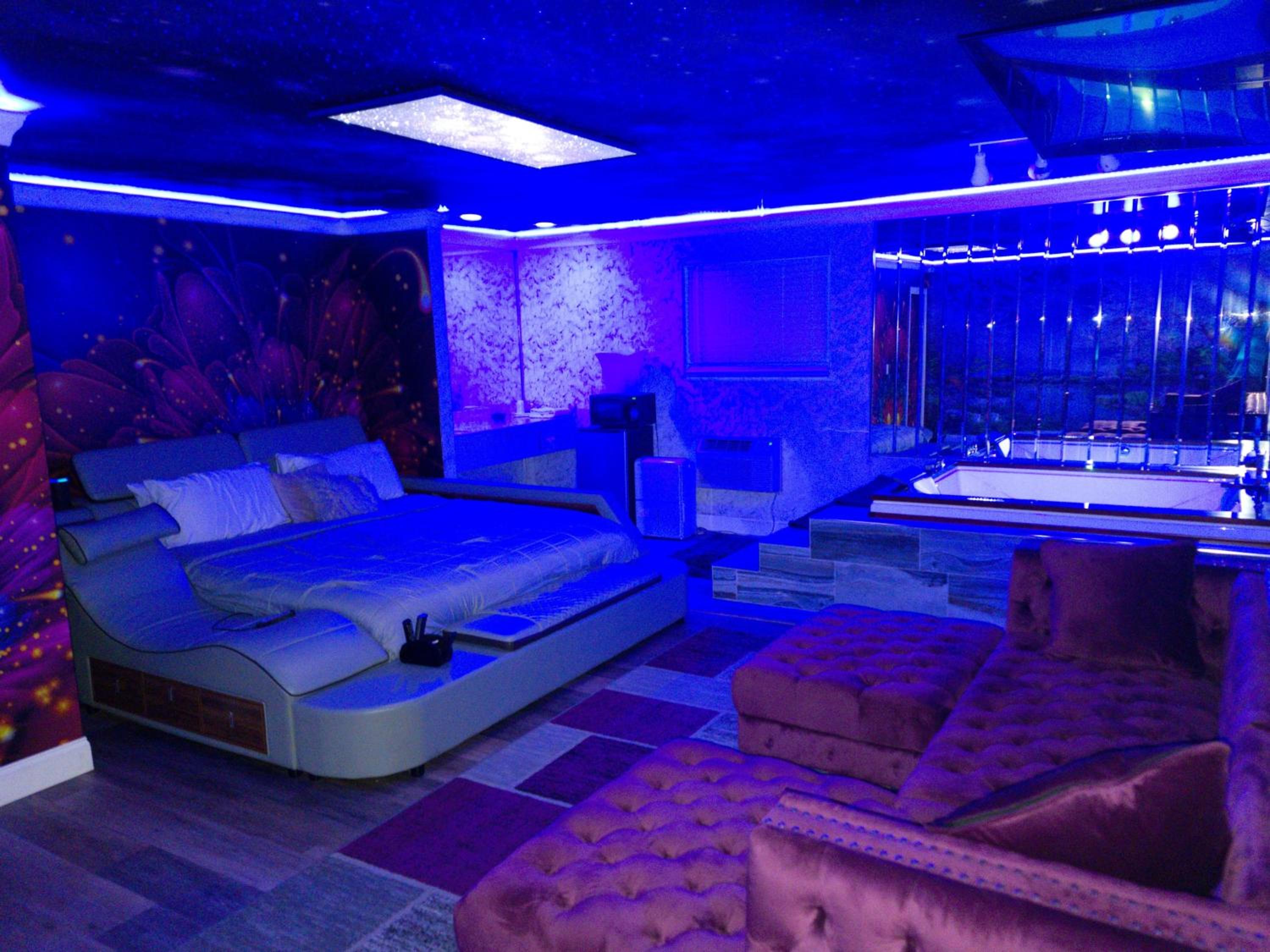 King Suite with Spa Bath