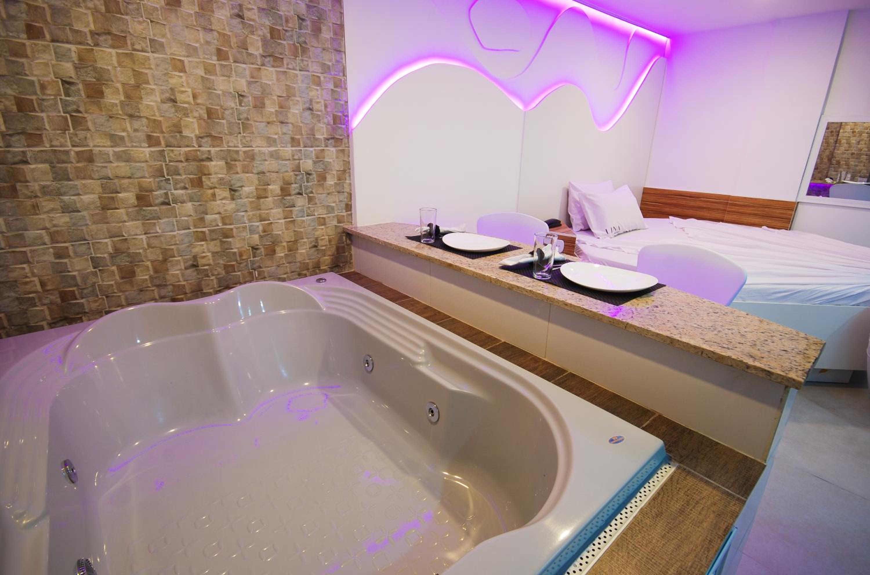 Double Room with Spa Bath