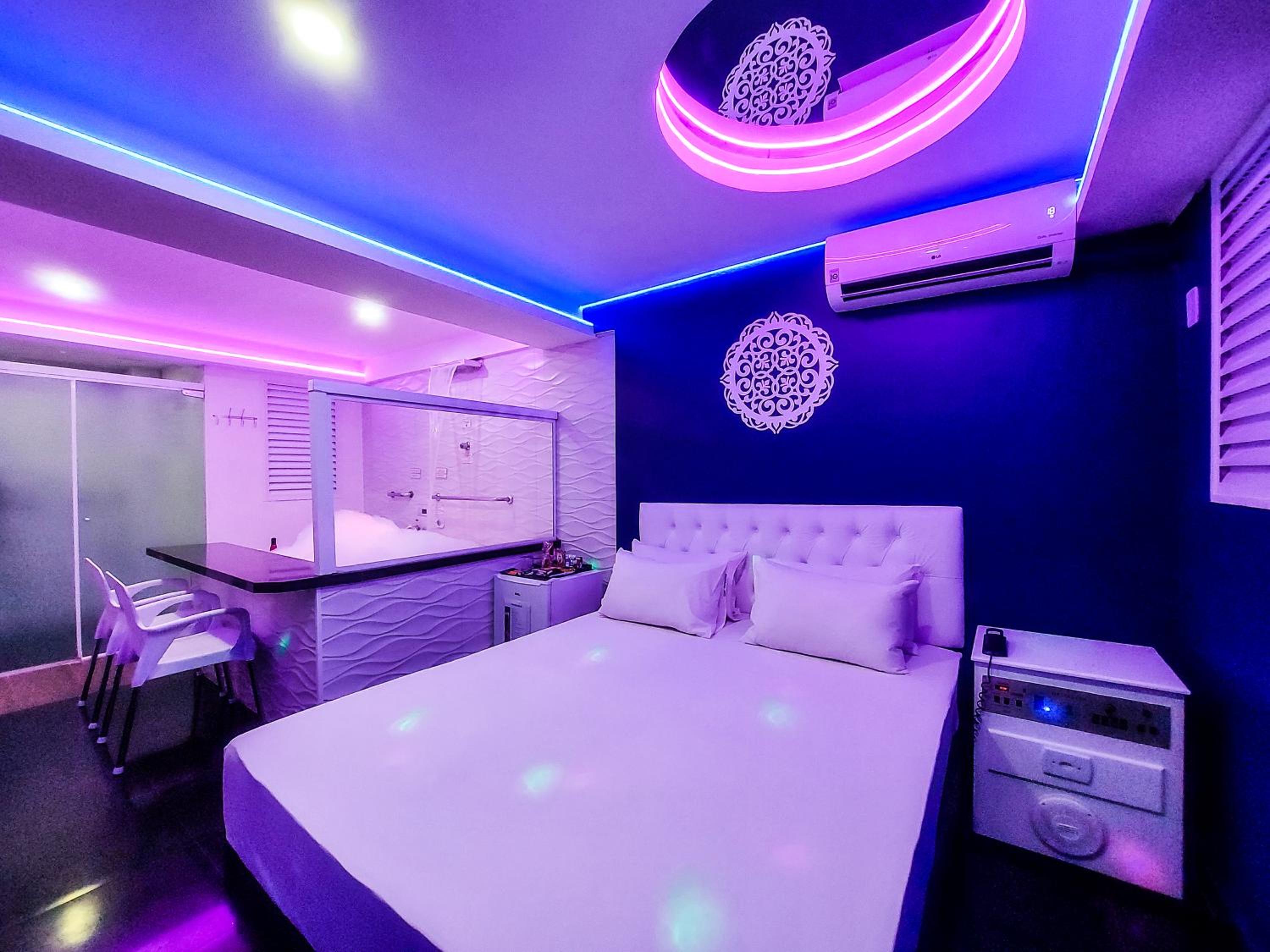 Double Room with Spa Bath