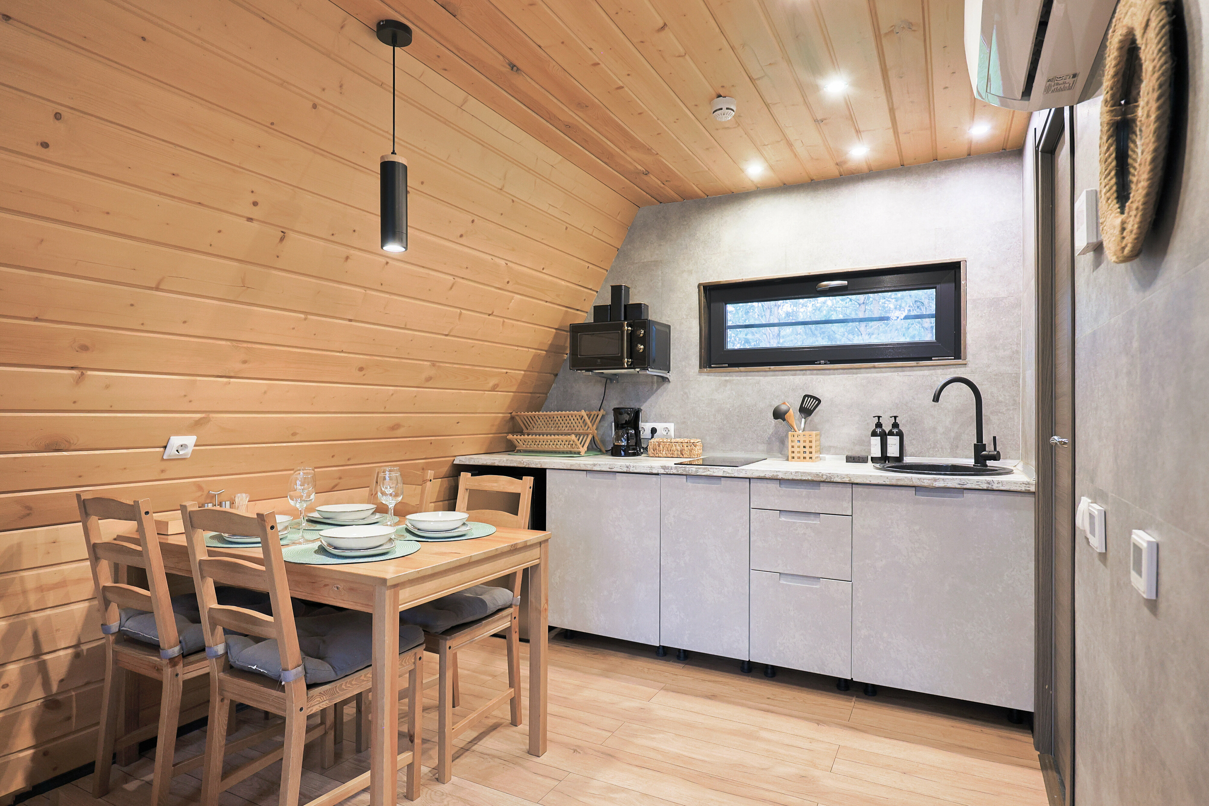 Коттедж с видом на озеро