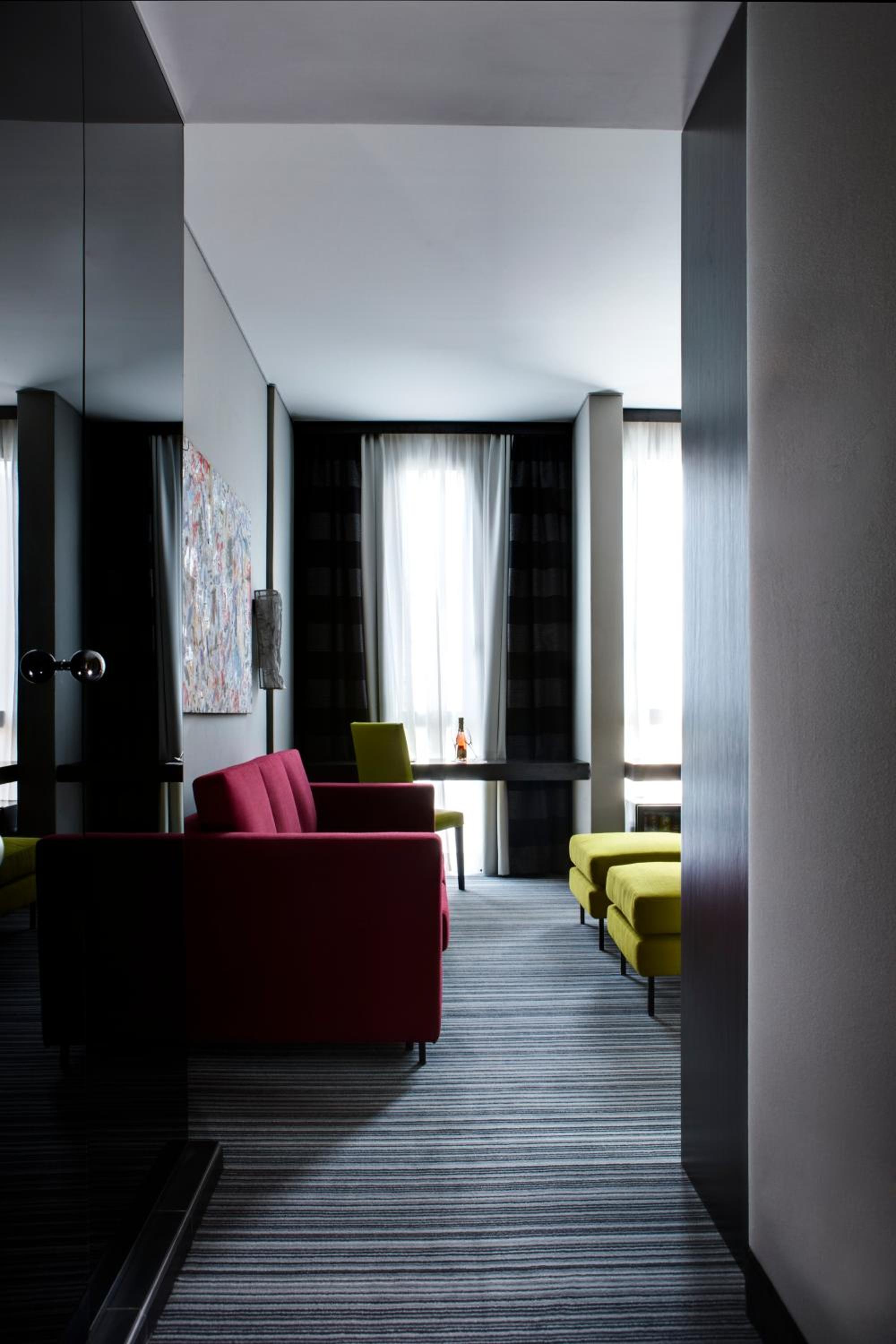 Family Room (4 Adults)