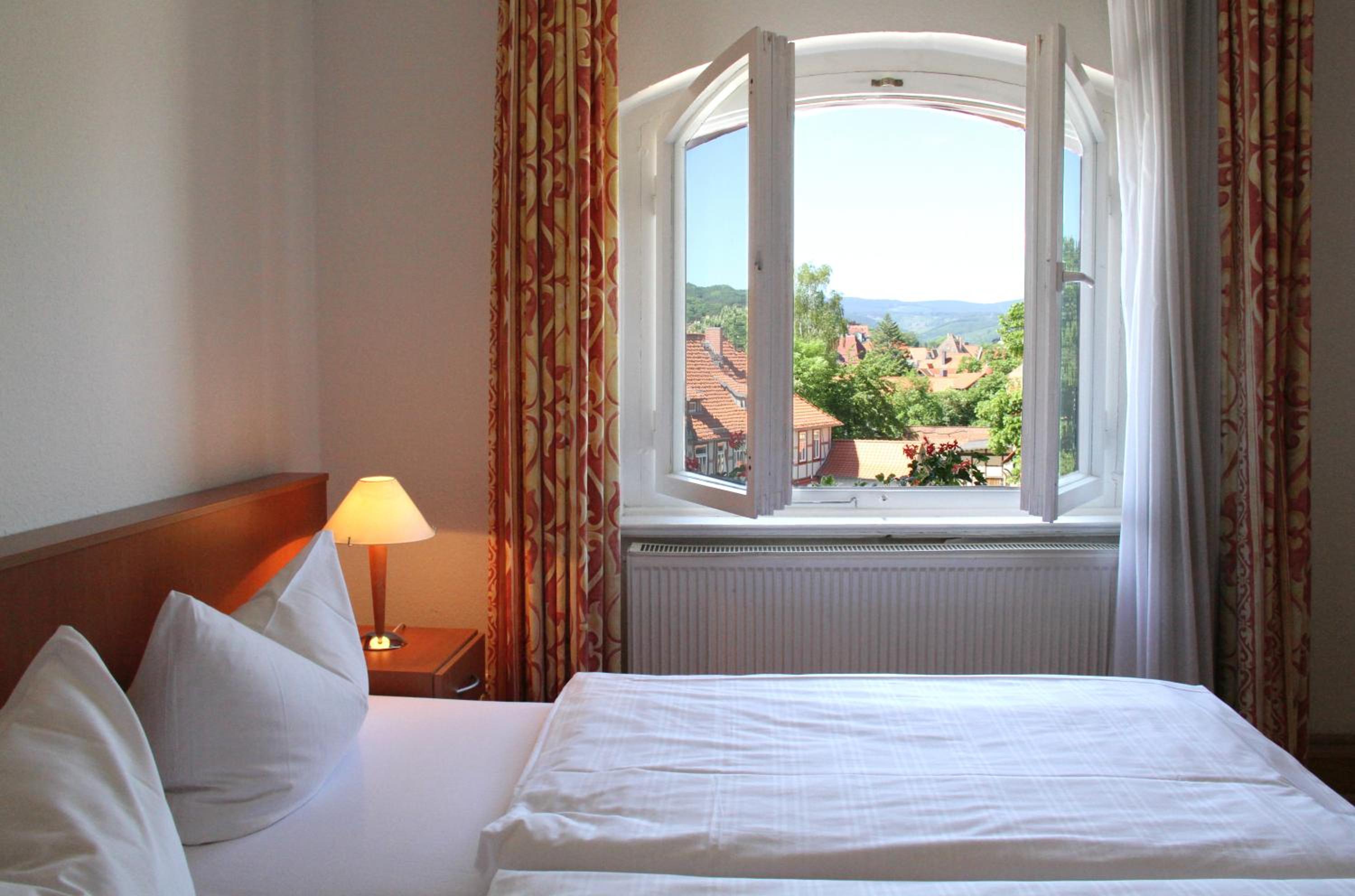 Apartment (2 Adults)