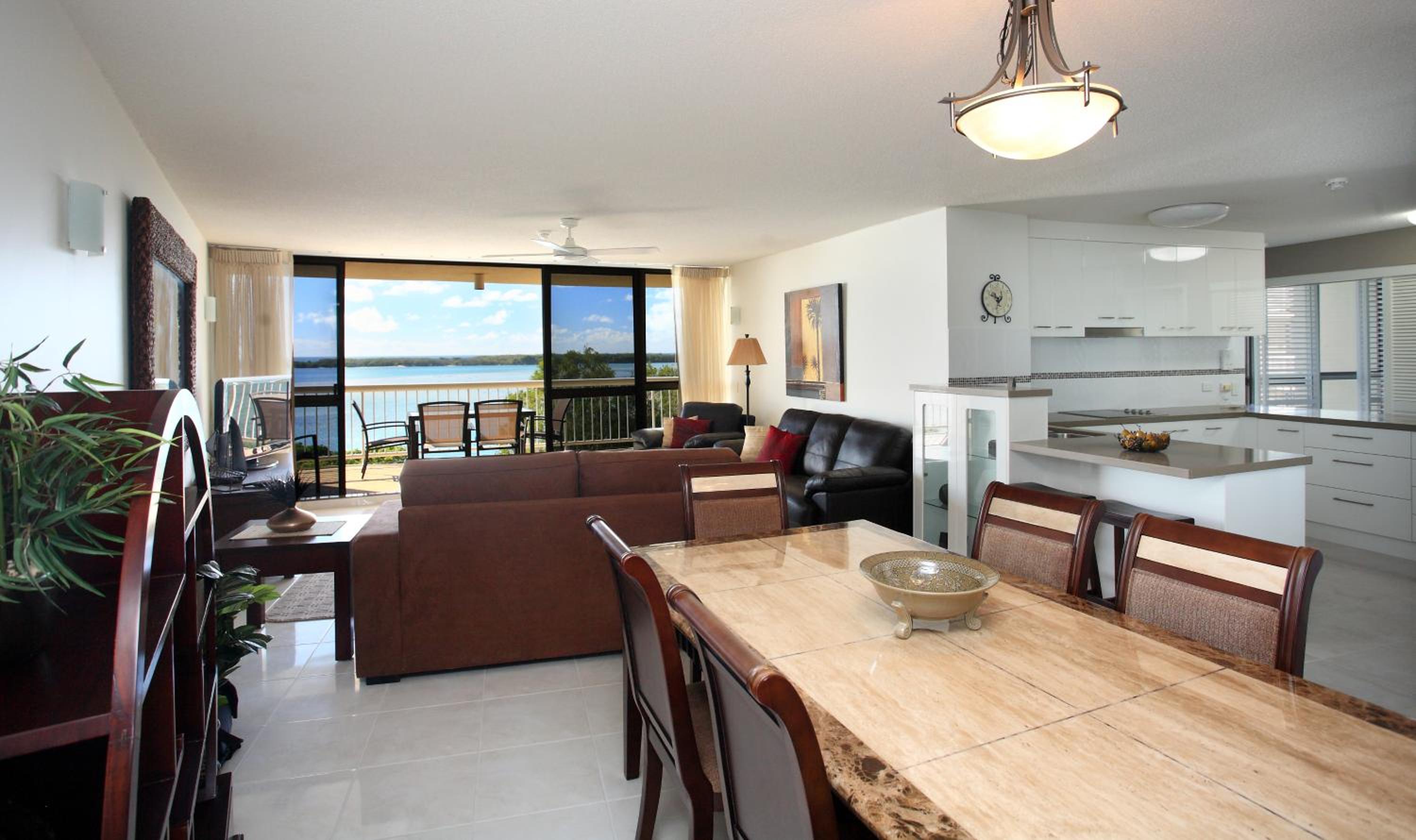 Family Ocean View Apartment