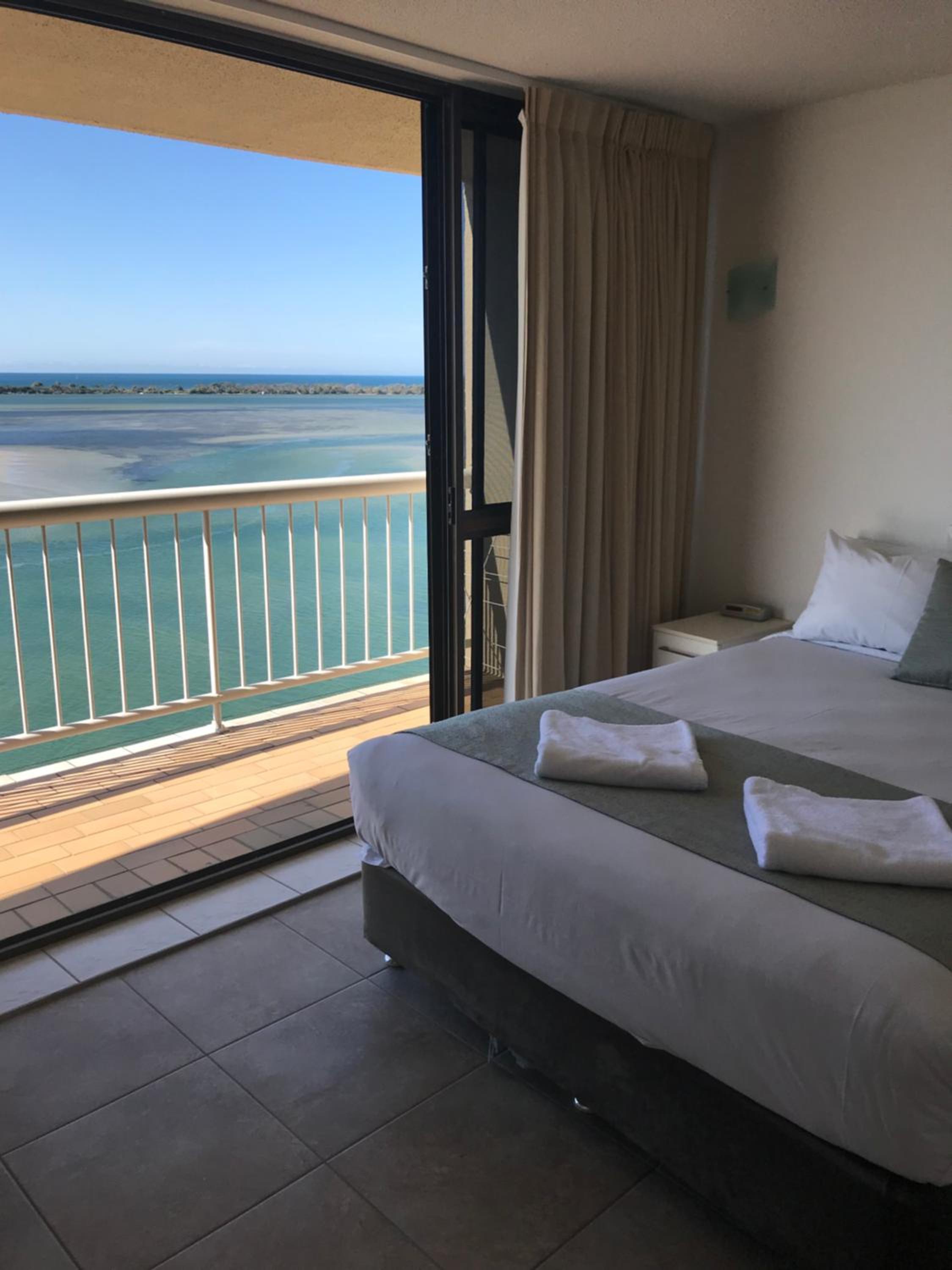 Family Ocean View Apartment