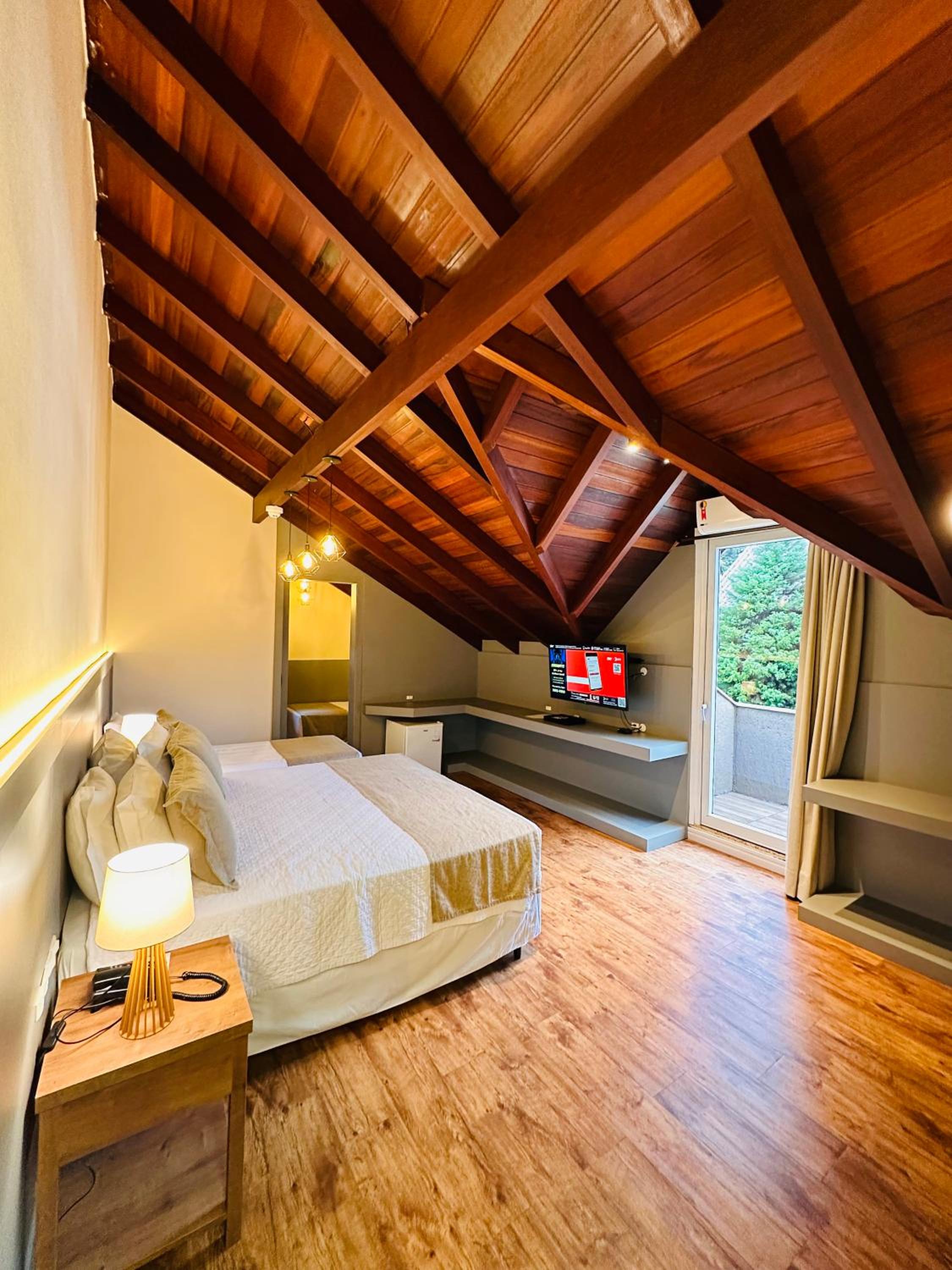 Luxury Quadruple Room