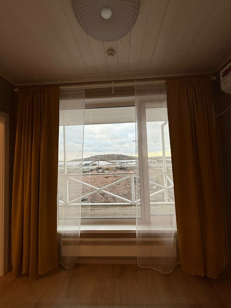 Дом на воде с сауной